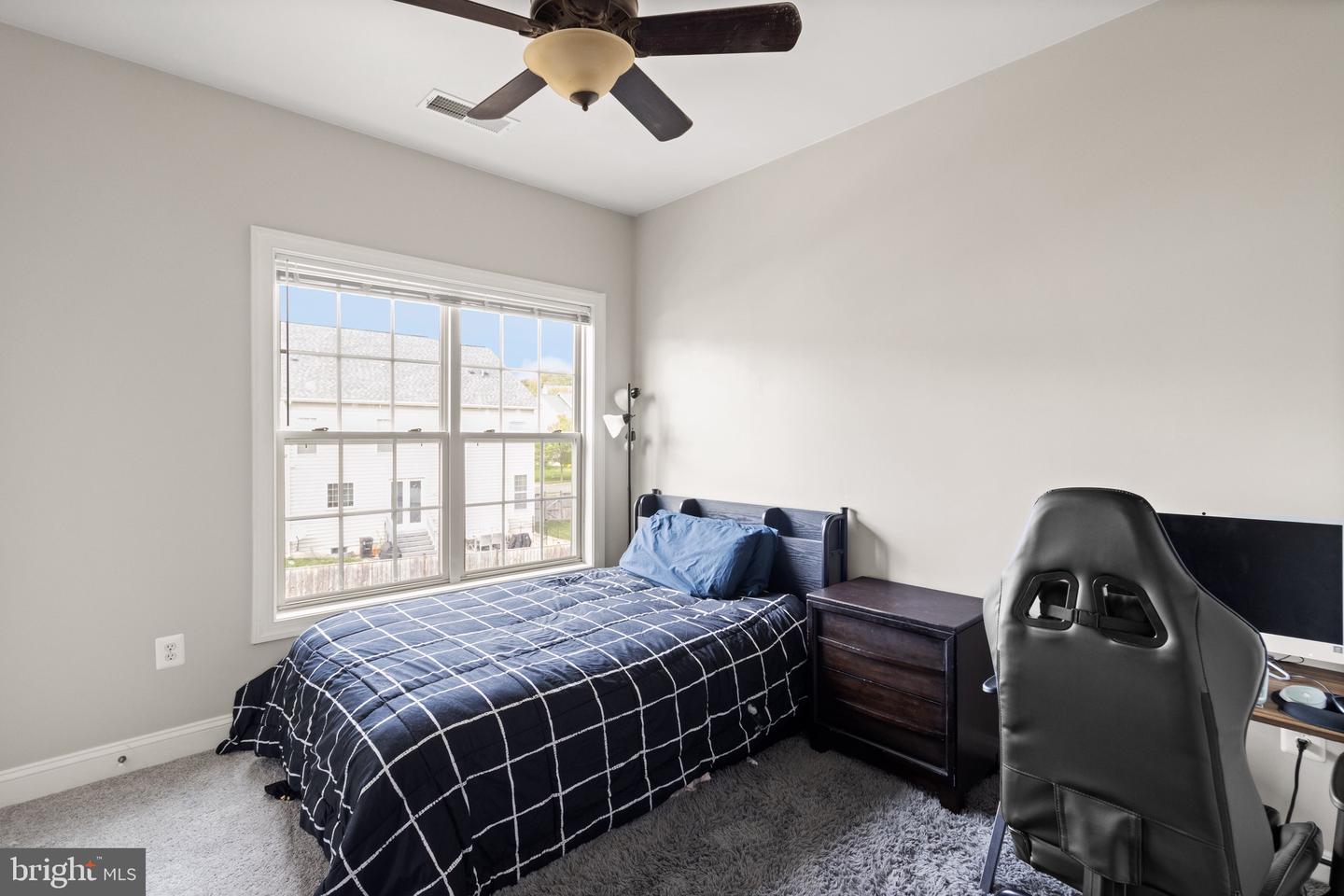 2196 PORT POTOMAC AVE, WOODBRIDGE, Virginia 22191, 4 Bedrooms Bedrooms, 5 Rooms Rooms,3 BathroomsBathrooms,Residential,For sale,2196 PORT POTOMAC AVE,VAPW2091248 MLS # VAPW2091248