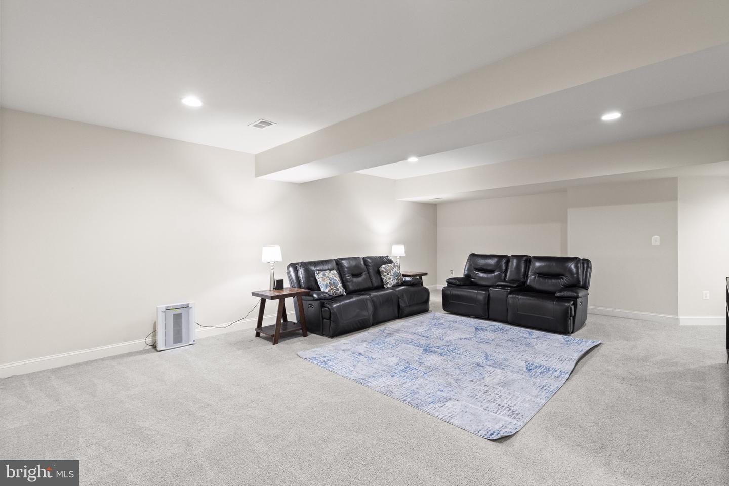 2196 PORT POTOMAC AVE, WOODBRIDGE, Virginia 22191, 4 Bedrooms Bedrooms, 5 Rooms Rooms,3 BathroomsBathrooms,Residential,For sale,2196 PORT POTOMAC AVE,VAPW2091248 MLS # VAPW2091248