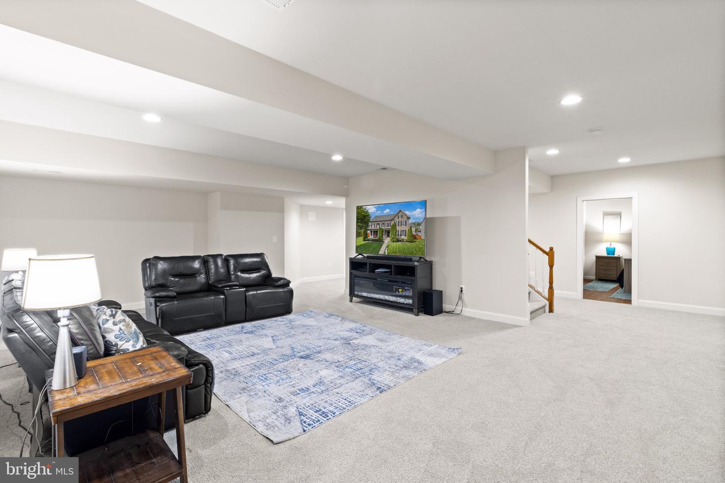 2196 PORT POTOMAC AVE, WOODBRIDGE, Virginia 22191, 4 Bedrooms Bedrooms, 5 Rooms Rooms,3 BathroomsBathrooms,Residential,For sale,2196 PORT POTOMAC AVE,VAPW2091248 MLS # VAPW2091248