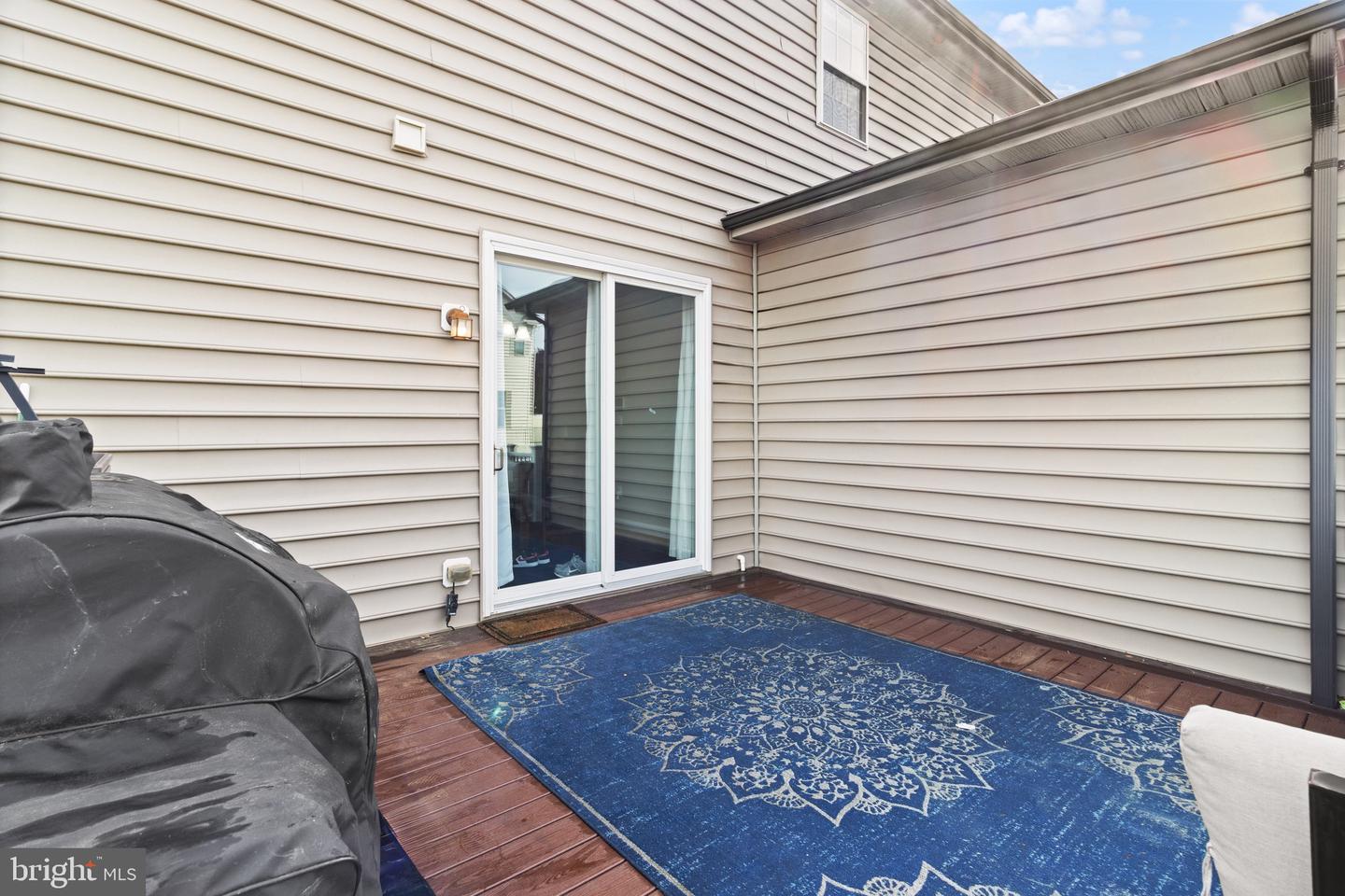 2196 PORT POTOMAC AVE, WOODBRIDGE, Virginia 22191, 4 Bedrooms Bedrooms, 5 Rooms Rooms,3 BathroomsBathrooms,Residential,For sale,2196 PORT POTOMAC AVE,VAPW2091248 MLS # VAPW2091248