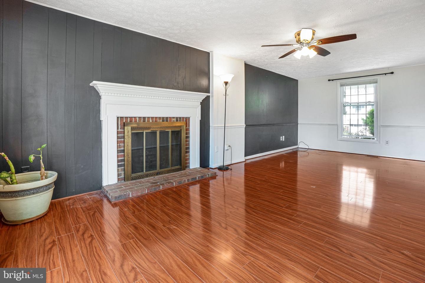 7647 FALLSWOOD WAY, LORTON, Virginia 22079, 3 Bedrooms Bedrooms, ,3 BathroomsBathrooms,Residential,For sale,7647 FALLSWOOD WAY,VAFX2232382 MLS # VAFX2232382