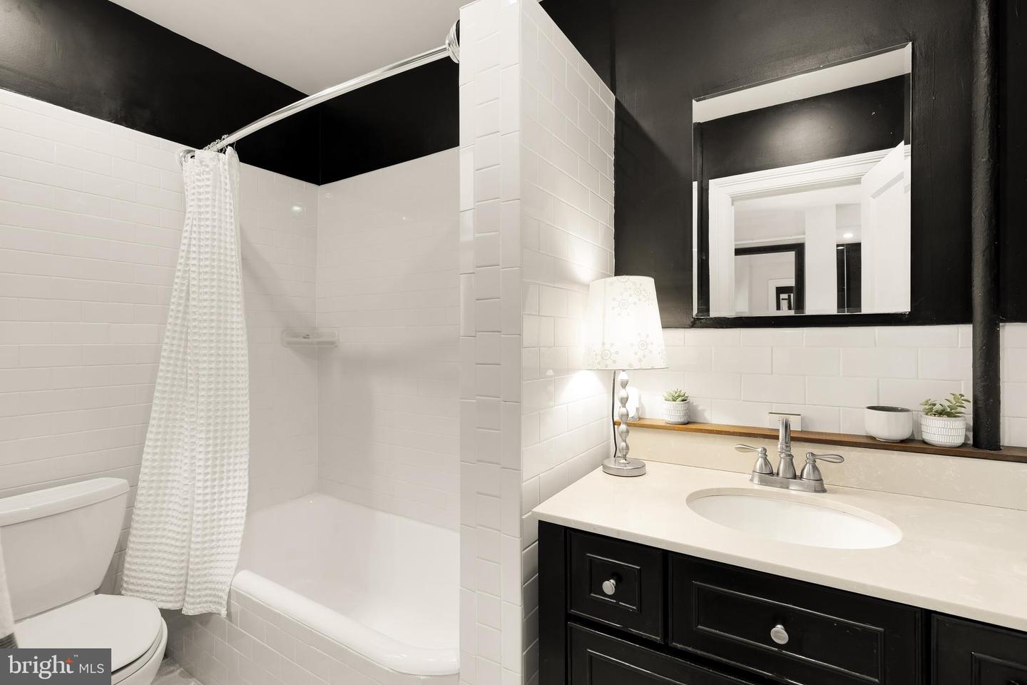 1101 L ST NW #606, WASHINGTON, District Of Columbia 20005, 1 Room Rooms,1 BathroomBathrooms,Residential,For sale,1101 L ST NW #606,DCDC2194138 MLS # DCDC2194138