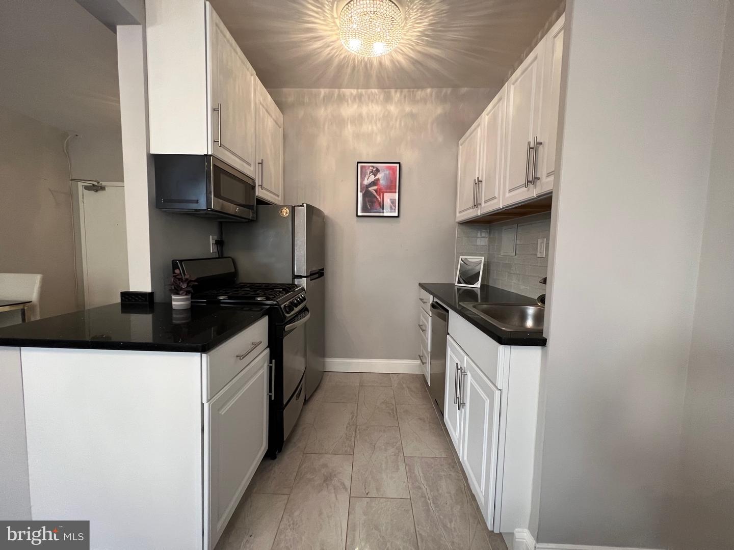 522 21ST ST NW #202, WASHINGTON, District Of Columbia 20006, ,1 BathroomBathrooms,Residential,For sale,522 21ST ST NW #202,DCDC2194152 MLS # DCDC2194152