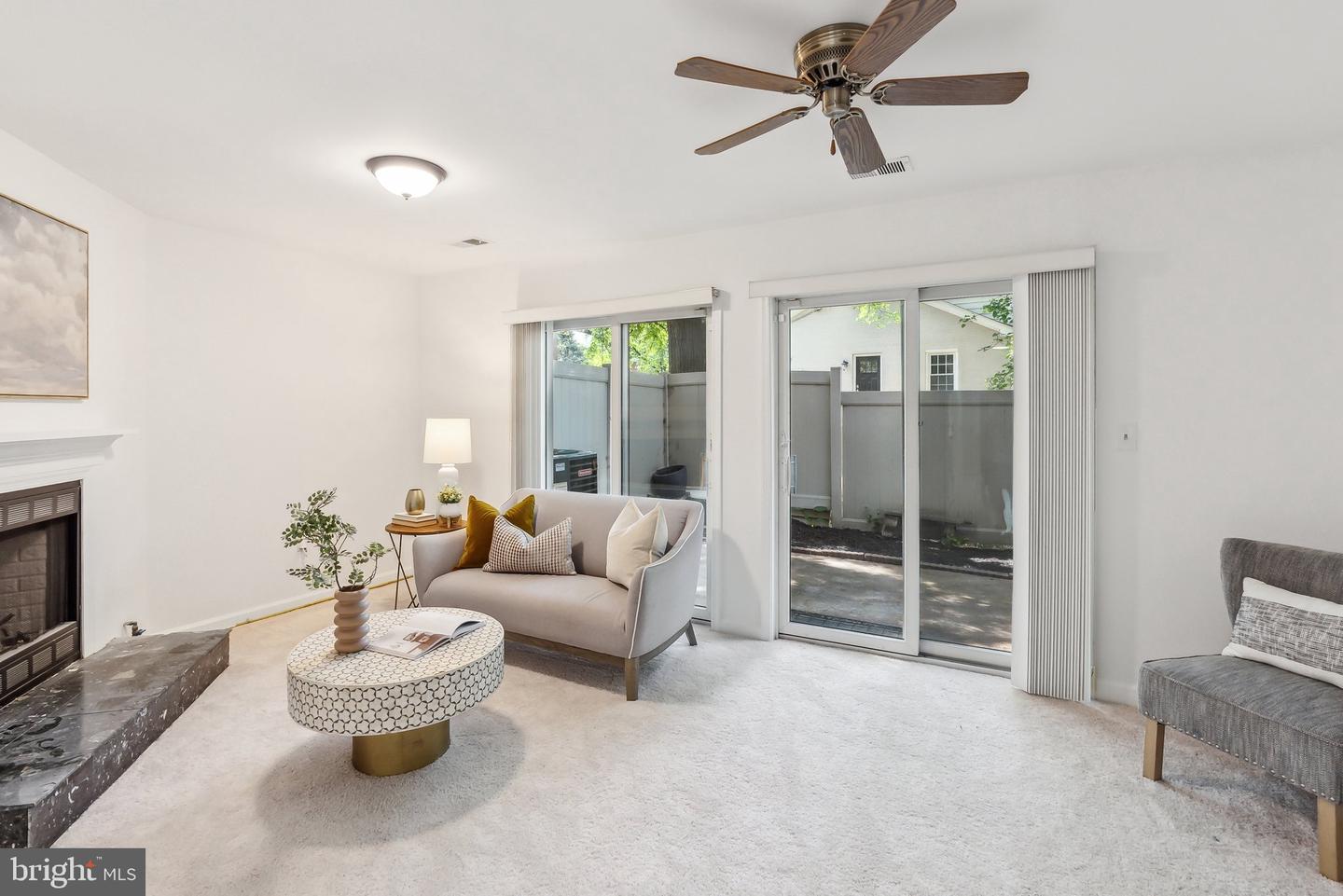 695 W GLEBE RD, ALEXANDRIA, Virginia 22305, 3 Bedrooms Bedrooms, ,4 BathroomsBathrooms,Residential,For sale,695 W GLEBE RD,VAAX2043810 MLS # VAAX2043810