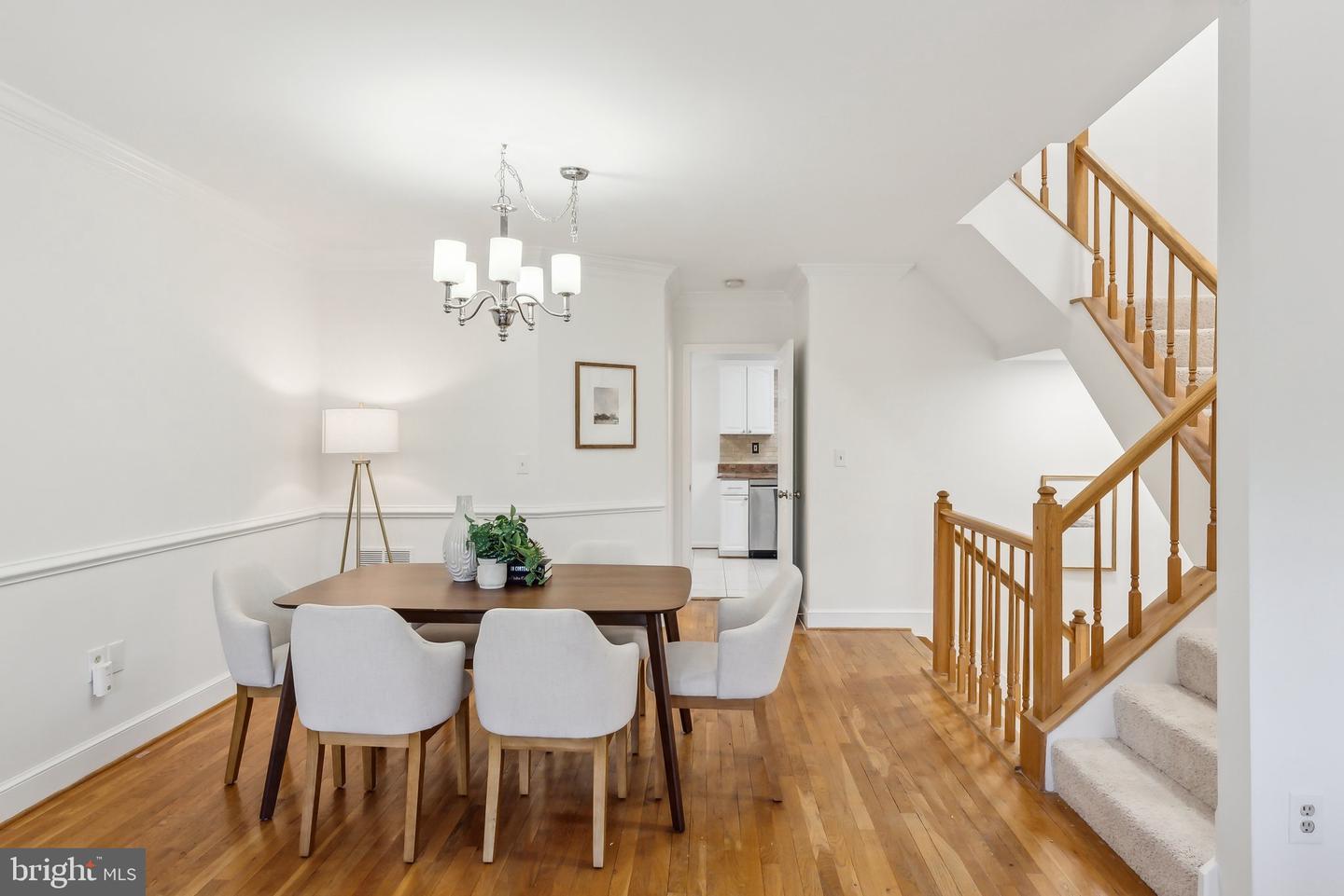 695 W GLEBE RD, ALEXANDRIA, Virginia 22305, 3 Bedrooms Bedrooms, ,4 BathroomsBathrooms,Residential,For sale,695 W GLEBE RD,VAAX2043810 MLS # VAAX2043810
