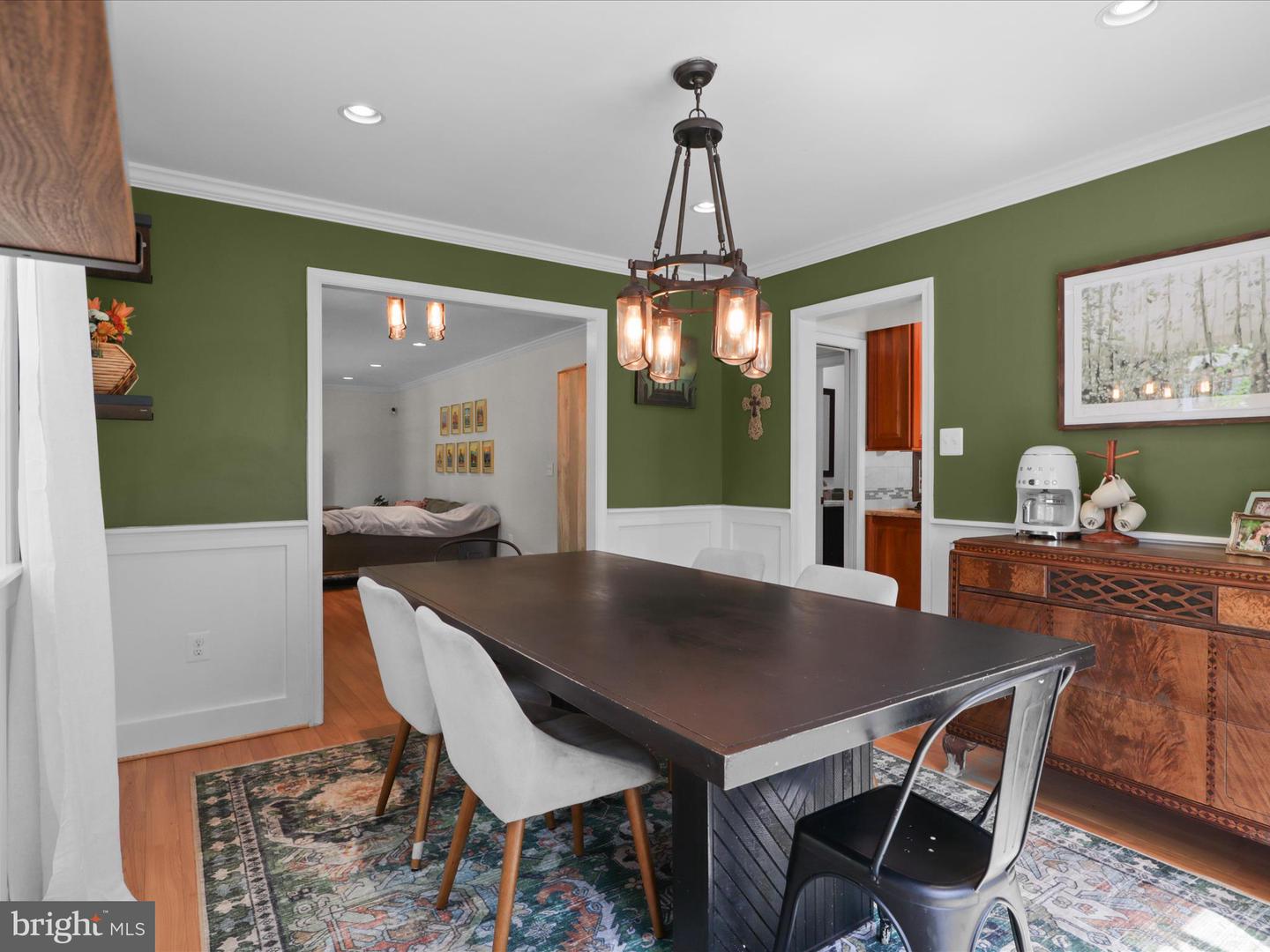 5319 STONINGTON DR, FAIRFAX, Virginia 22032, 4 Bedrooms Bedrooms, ,2 BathroomsBathrooms,Residential,For sale,5319 STONINGTON DR,VAFX2232516 MLS # VAFX2232516