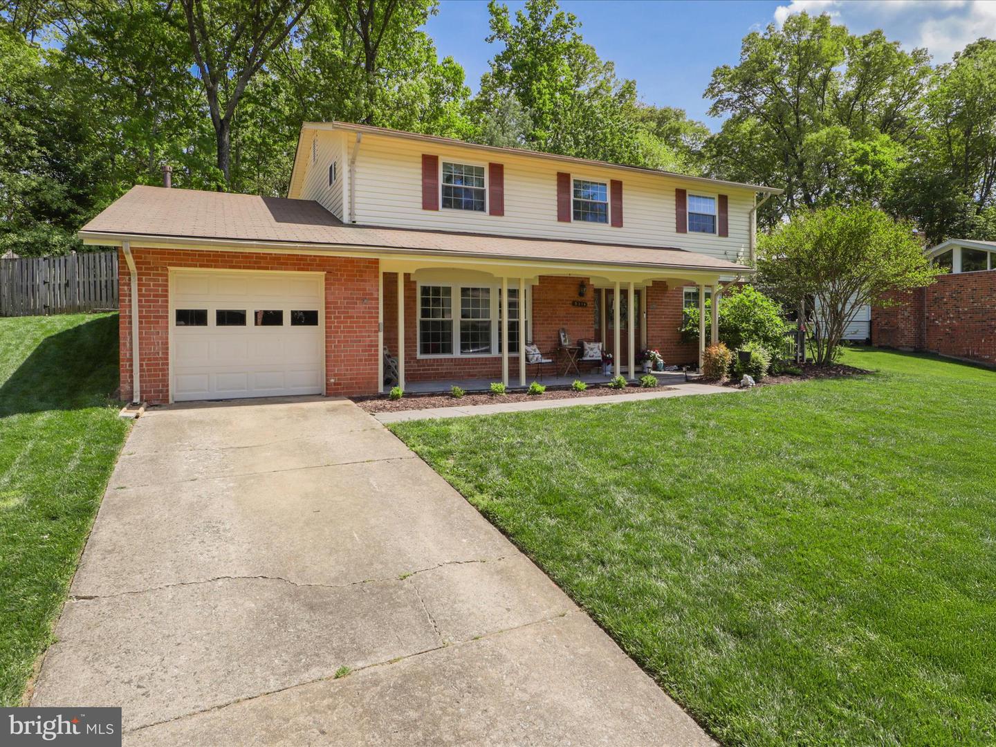 5319 STONINGTON DR, FAIRFAX, Virginia 22032, 4 Bedrooms Bedrooms, ,2 BathroomsBathrooms,Residential,For sale,5319 STONINGTON DR,VAFX2232516 MLS # VAFX2232516