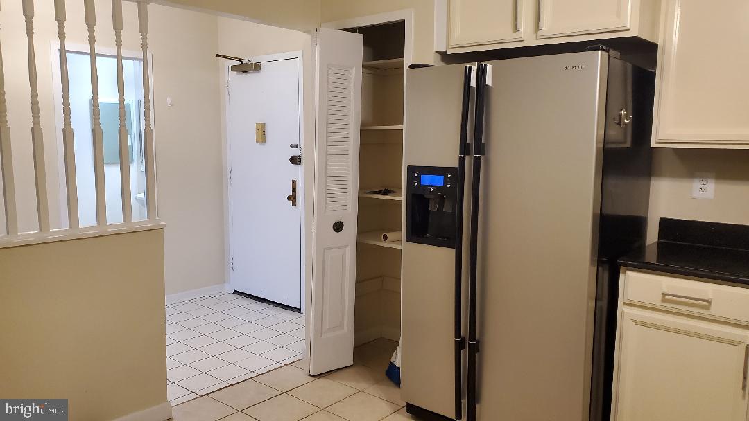 3705 S GEORGE MASON DR #1311, FALLS CHURCH, Virginia 22041, 2 Bedrooms Bedrooms, ,1 BathroomBathrooms,Residential,For sale,3705 S GEORGE MASON DR #1311,VAFX2232546 MLS # VAFX2232546
