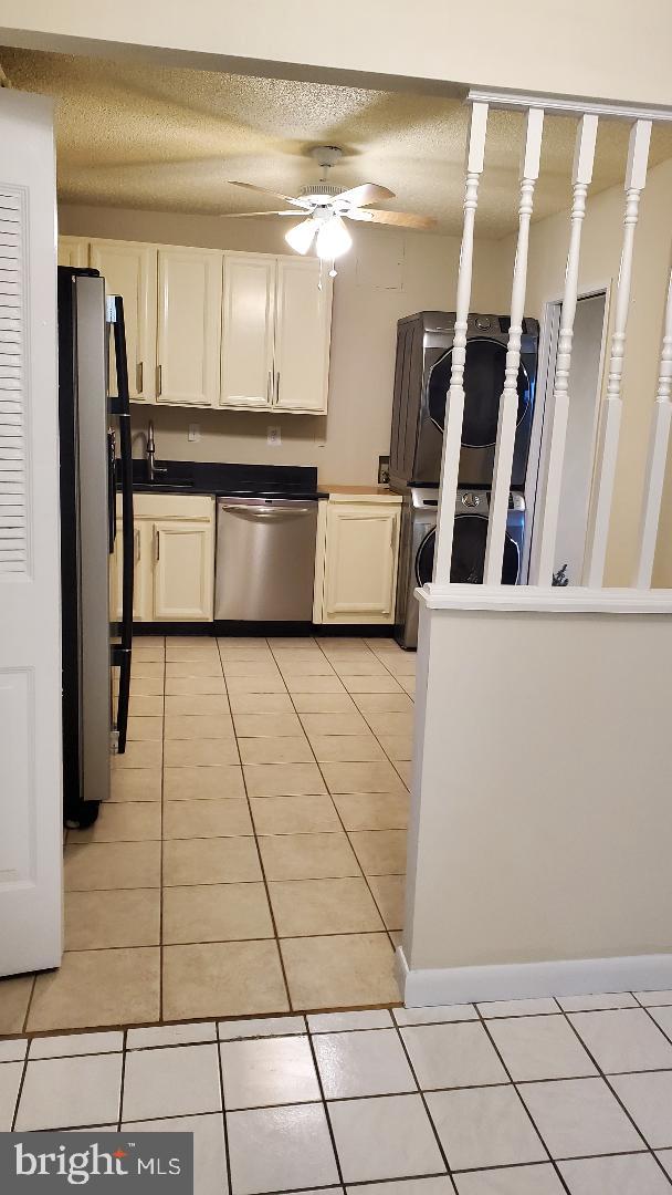 3705 S GEORGE MASON DR #1311, FALLS CHURCH, Virginia 22041, 2 Bedrooms Bedrooms, ,1 BathroomBathrooms,Residential,For sale,3705 S GEORGE MASON DR #1311,VAFX2232546 MLS # VAFX2232546
