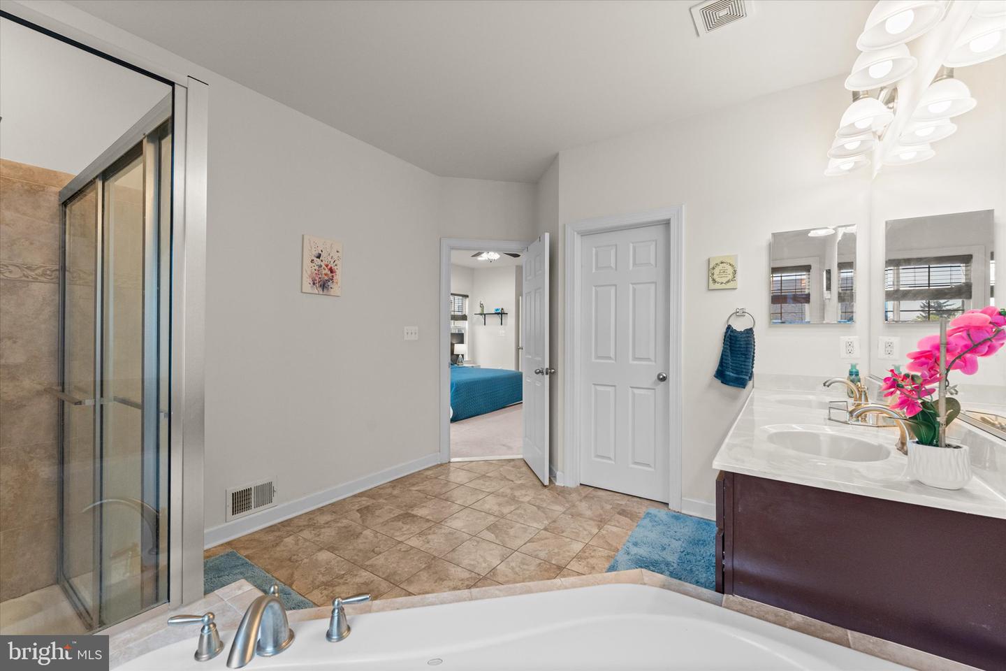 1652 LISMORE TER NE, LEESBURG, Virginia 20176, 4 Bedrooms Bedrooms, ,2 BathroomsBathrooms,Residential,For sale,1652 LISMORE TER NE,VALO2093164 MLS # VALO2093164