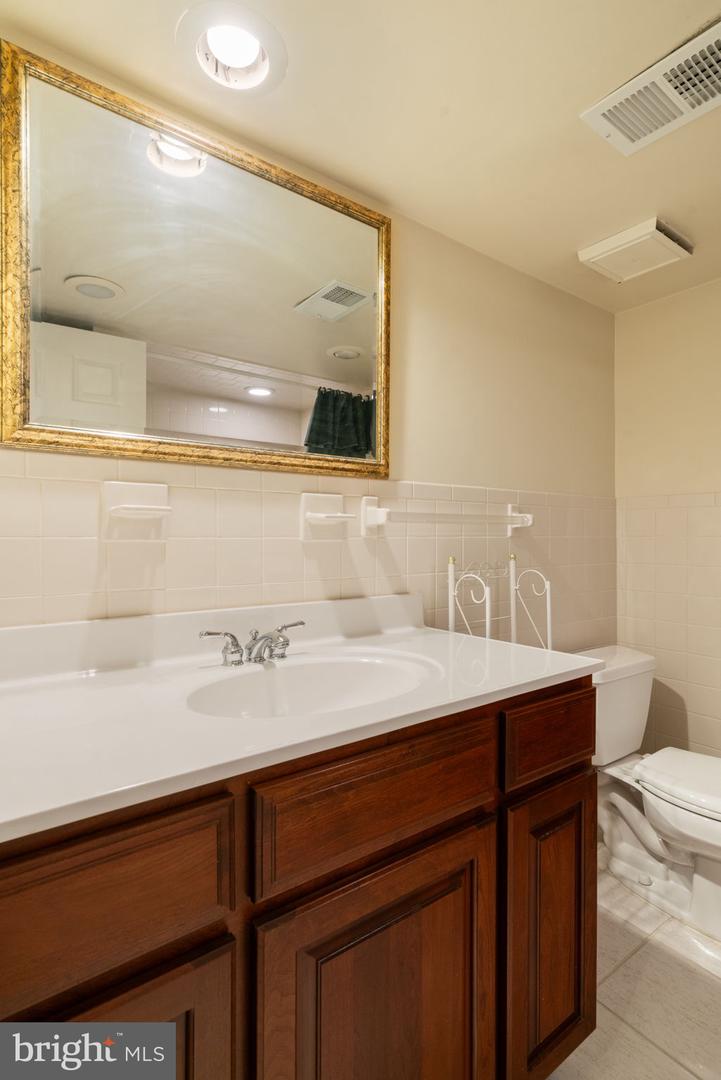 43971 URBANCREST CT, ASHBURN, Virginia 20147, 4 Bedrooms Bedrooms, ,3 BathroomsBathrooms,Residential,For sale,43971 URBANCREST CT,VALO2093196 MLS # VALO2093196