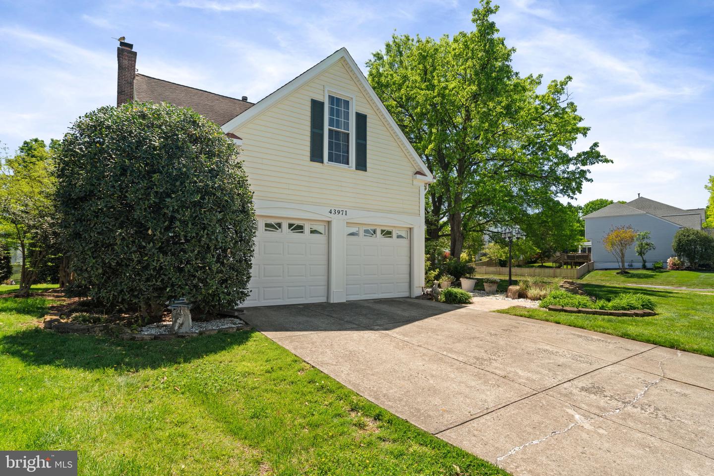43971 URBANCREST CT, ASHBURN, Virginia 20147, 4 Bedrooms Bedrooms, ,3 BathroomsBathrooms,Residential,For sale,43971 URBANCREST CT,VALO2093196 MLS # VALO2093196