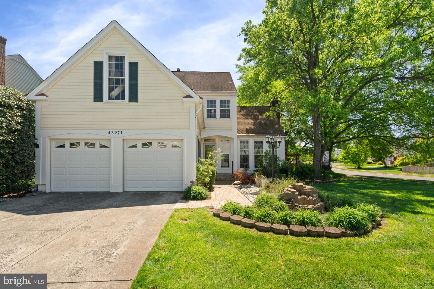 43971 URBANCREST CT, ASHBURN, Virginia 20147, 4 Bedrooms Bedrooms, ,3 BathroomsBathrooms,Residential,For sale,43971 URBANCREST CT,VALO2093196 MLS # VALO2093196