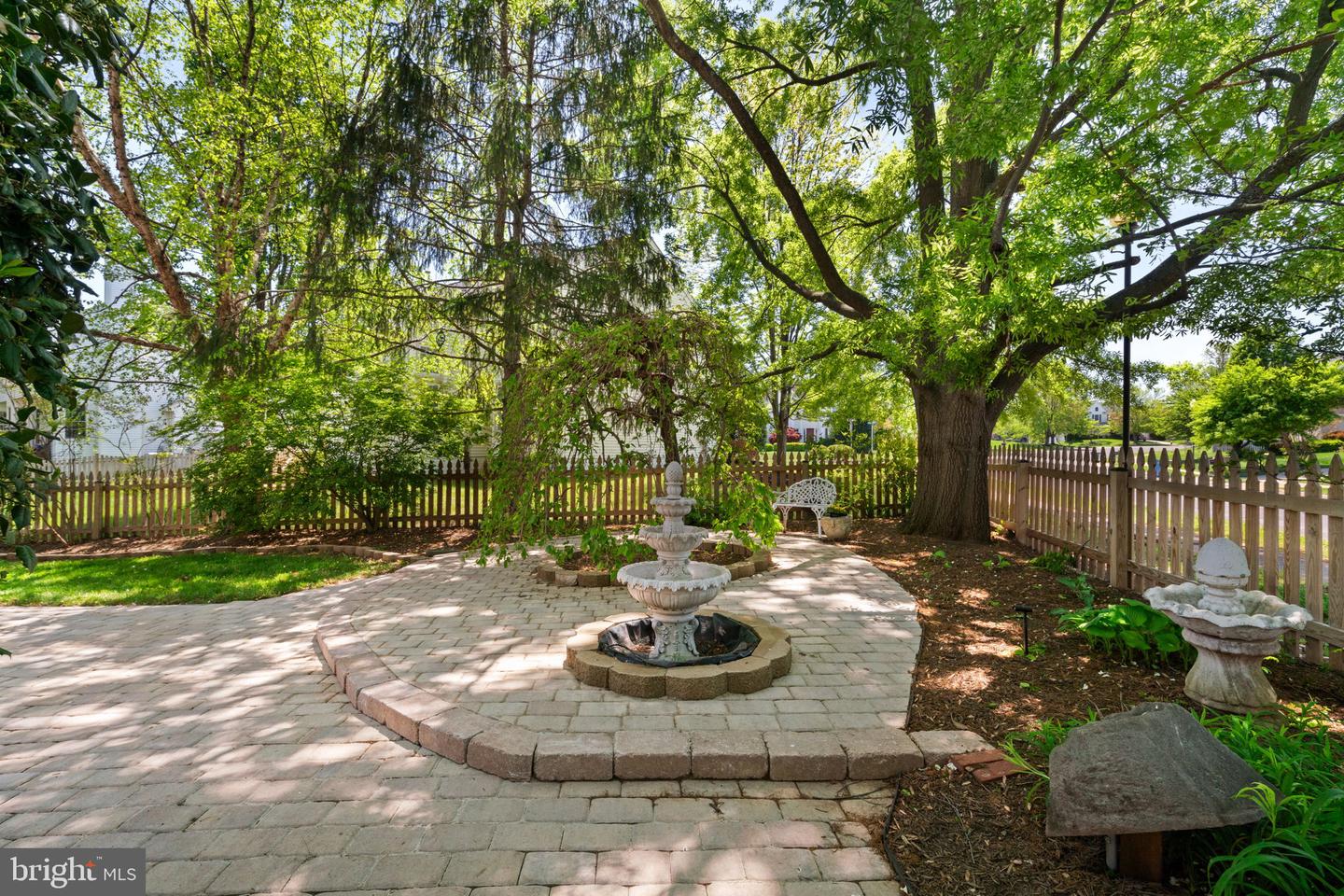 43971 URBANCREST CT, ASHBURN, Virginia 20147, 4 Bedrooms Bedrooms, ,3 BathroomsBathrooms,Residential,For sale,43971 URBANCREST CT,VALO2093196 MLS # VALO2093196