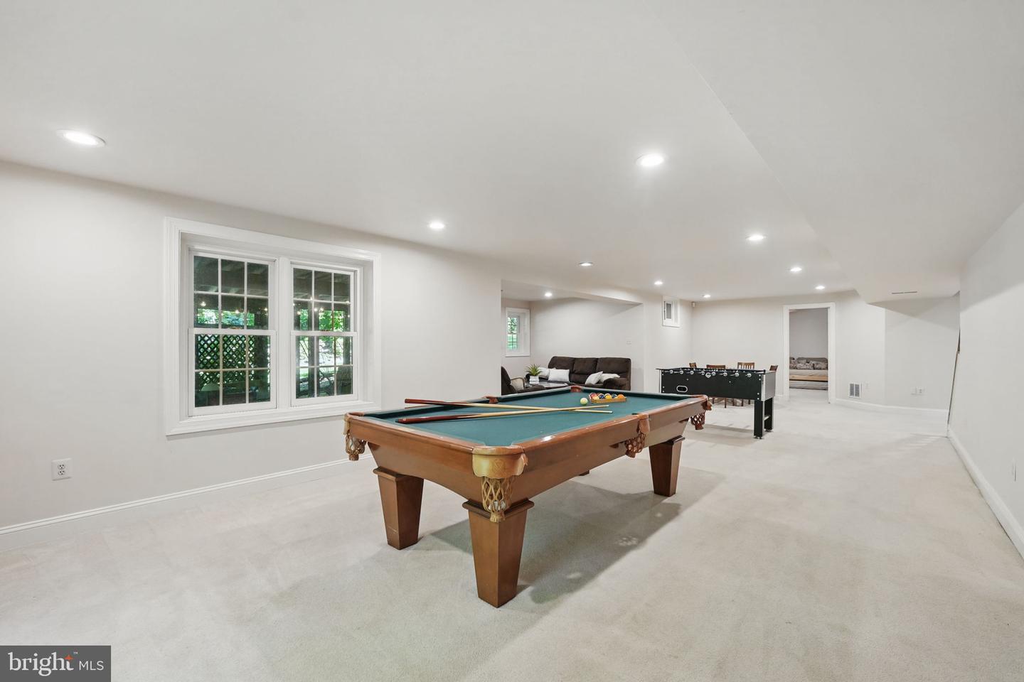5826 HANNORA LN, FAIRFAX STATION, Virginia 22039, 5 Bedrooms Bedrooms, ,4 BathroomsBathrooms,Residential,For sale,5826 HANNORA LN,VAFX2232892 MLS # VAFX2232892