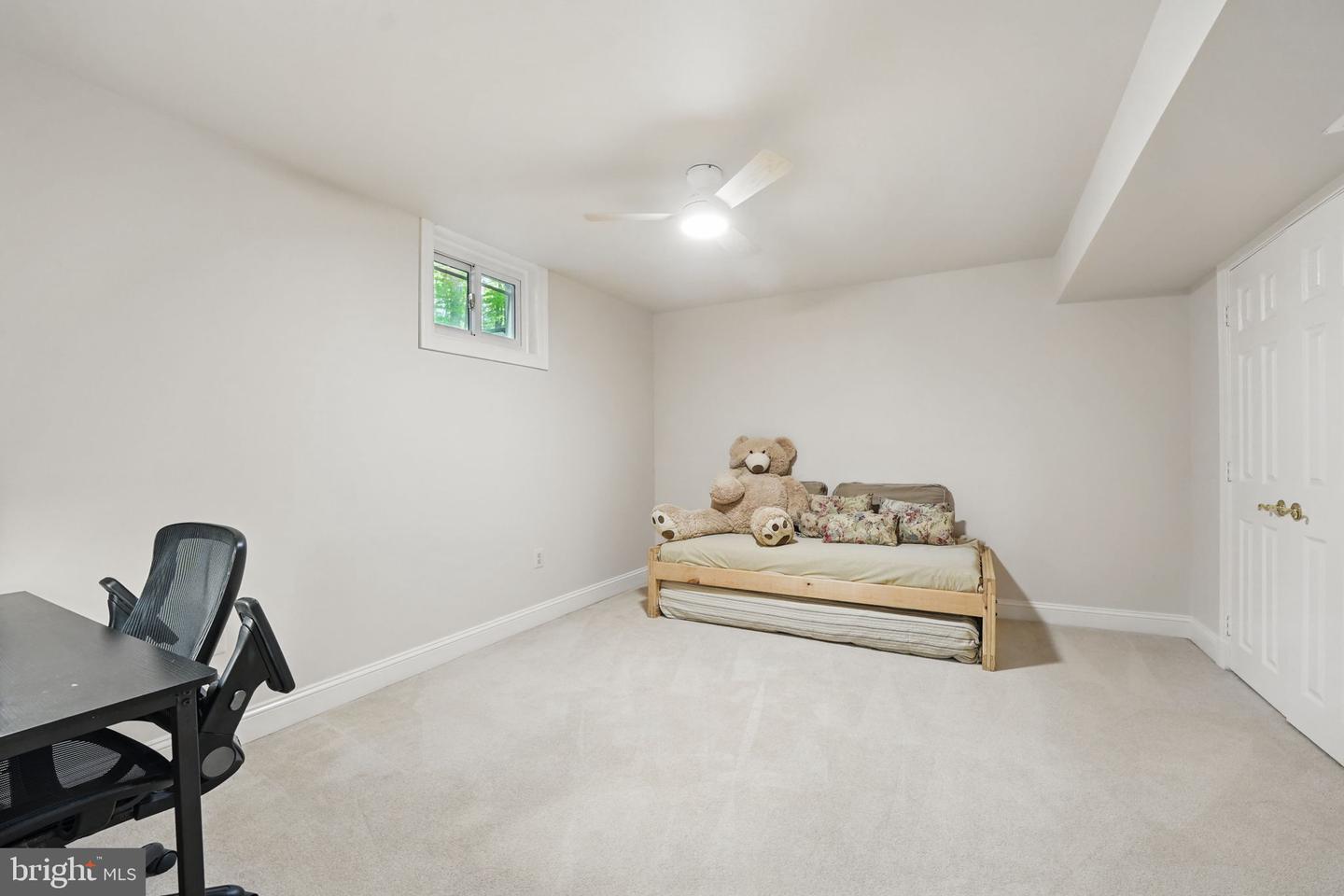 5826 HANNORA LN, FAIRFAX STATION, Virginia 22039, 5 Bedrooms Bedrooms, ,4 BathroomsBathrooms,Residential,For sale,5826 HANNORA LN,VAFX2232892 MLS # VAFX2232892