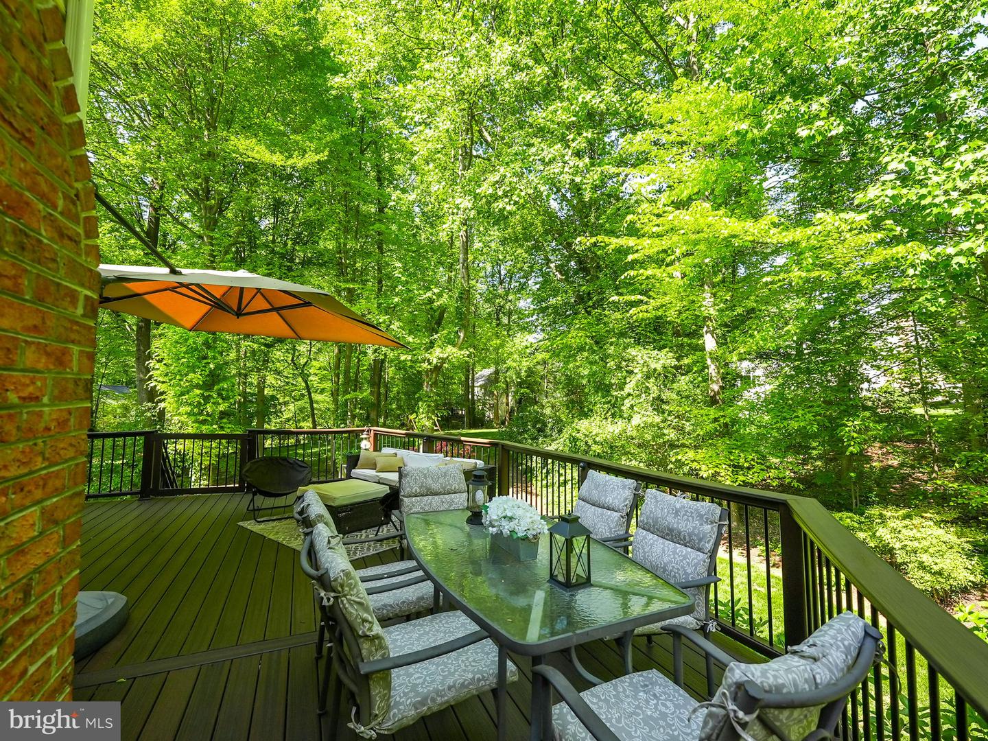 5826 HANNORA LN, FAIRFAX STATION, Virginia 22039, 5 Bedrooms Bedrooms, ,4 BathroomsBathrooms,Residential,For sale,5826 HANNORA LN,VAFX2232892 MLS # VAFX2232892