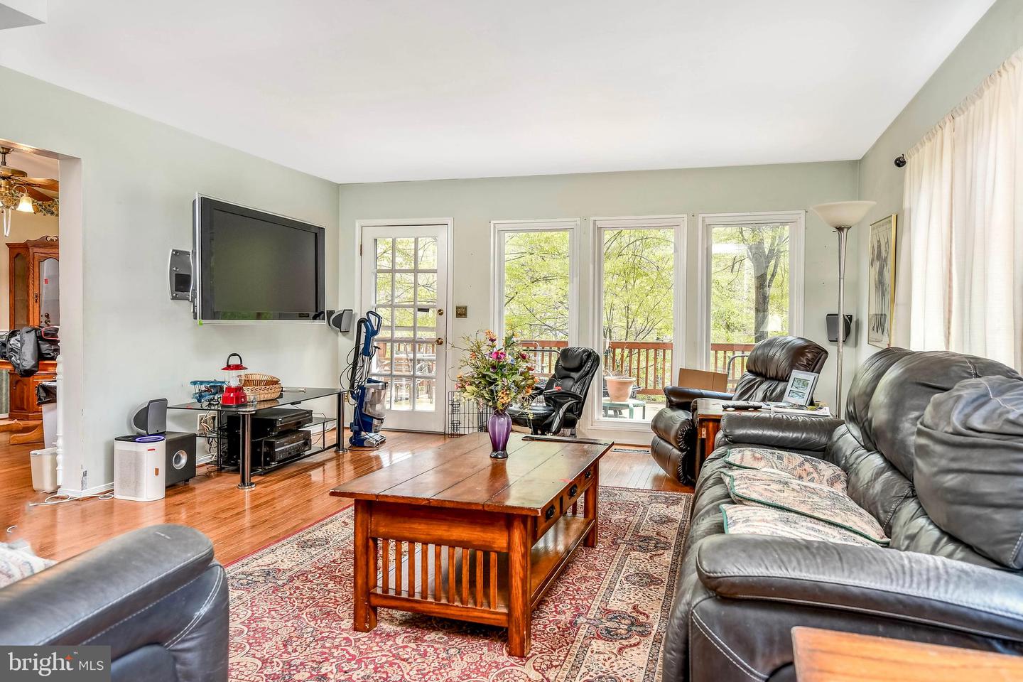 7809 LAKE DR, MANASSAS, Virginia 20111, 4 Bedrooms Bedrooms, ,2 BathroomsBathrooms,Residential,For sale,7809 LAKE DR,VAPW2091474 MLS # VAPW2091474