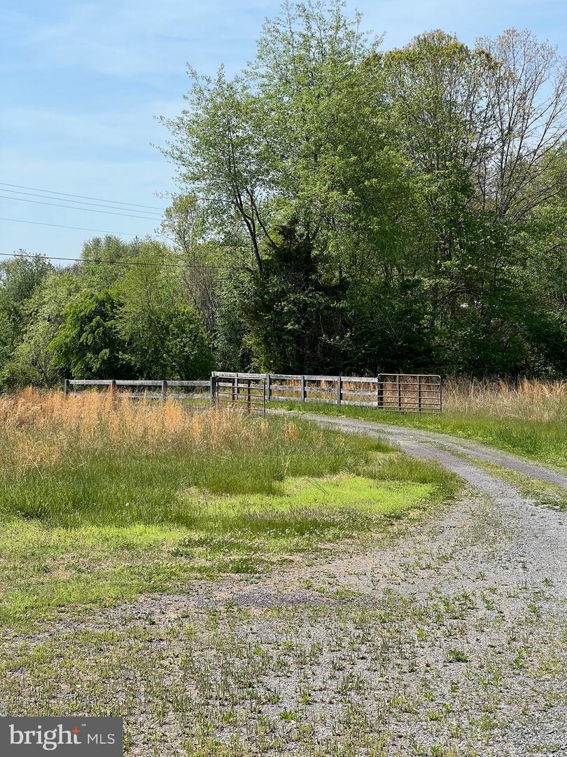 3721 WEST HOOVER ROAD, HAYWOOD, Virginia 22722, 3 Bedrooms Bedrooms, ,2 BathroomsBathrooms,Residential,For sale,3721 WEST HOOVER ROAD,VAMA2002176 MLS # VAMA2002176