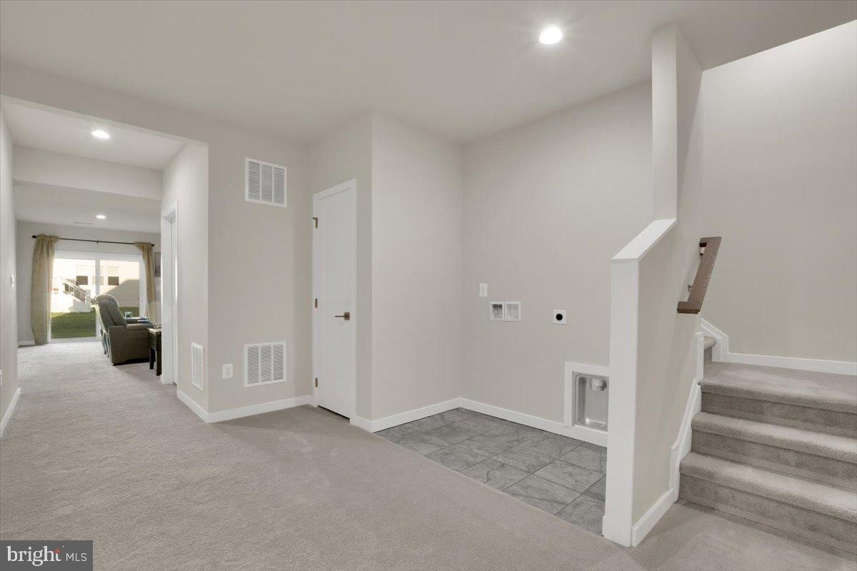 25038 WOODLAND IRIS DR, ALDIE, Virginia 20105, 4 Bedrooms Bedrooms, ,3 BathroomsBathrooms,Residential,For sale,25038 WOODLAND IRIS DR,VALO2093288 MLS # VALO2093288