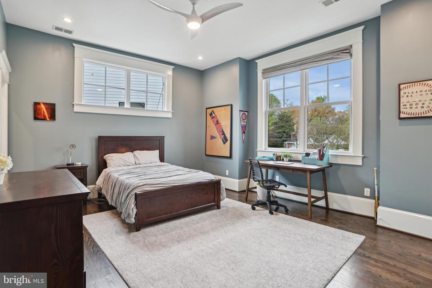 4777 33RD ST N, ARLINGTON, Virginia 22207, 5 Bedrooms Bedrooms, ,4 BathroomsBathrooms,Residential,For sale,4777 33RD ST N,VAAR2055770 MLS # VAAR2055770