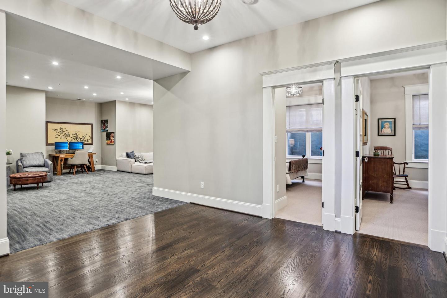 4777 33RD ST N, ARLINGTON, Virginia 22207, 5 Bedrooms Bedrooms, ,4 BathroomsBathrooms,Residential,For sale,4777 33RD ST N,VAAR2055770 MLS # VAAR2055770