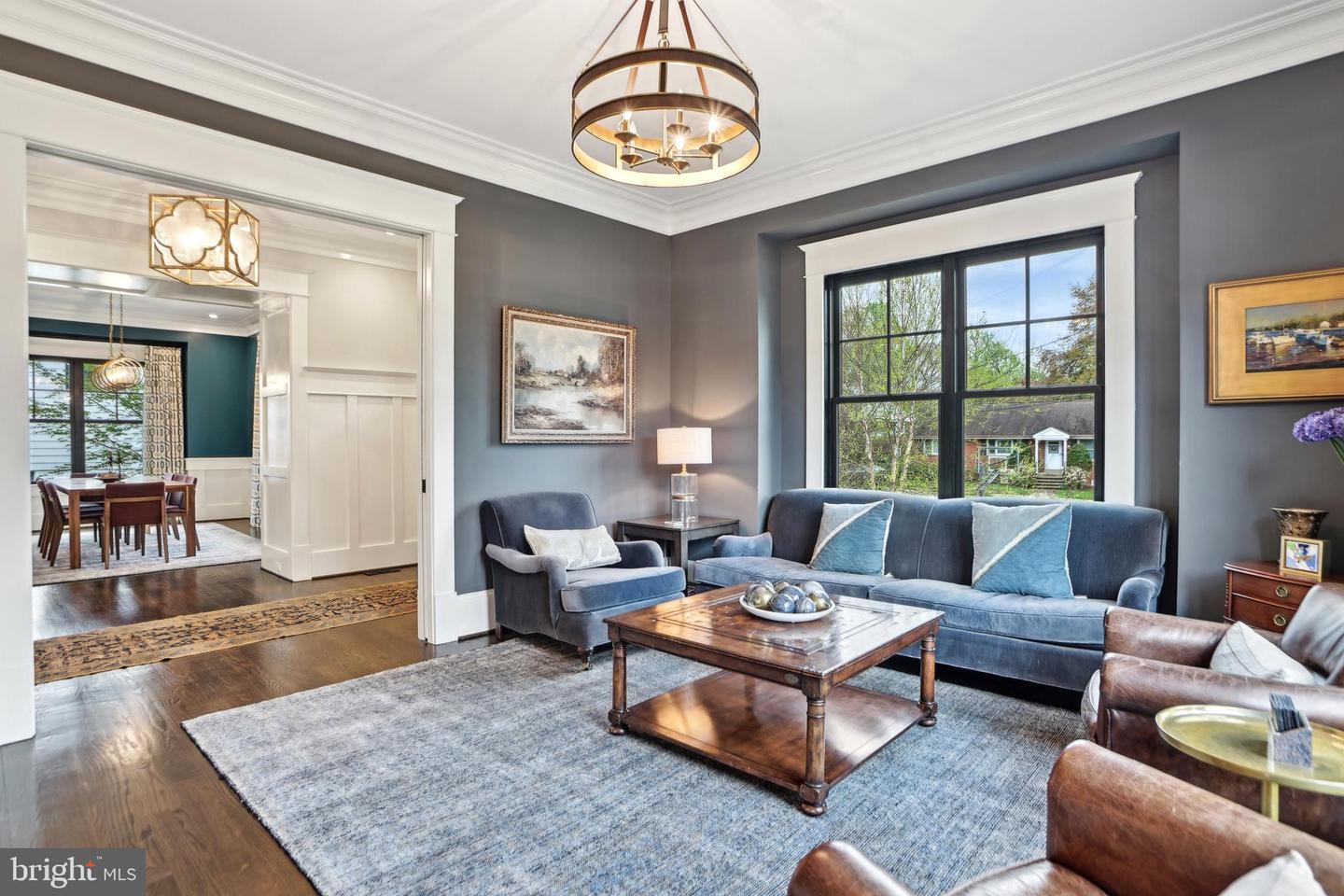 4777 33RD ST N, ARLINGTON, Virginia 22207, 5 Bedrooms Bedrooms, ,4 BathroomsBathrooms,Residential,For sale,4777 33RD ST N,VAAR2055770 MLS # VAAR2055770