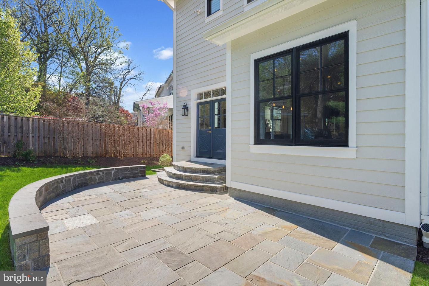 4777 33RD ST N, ARLINGTON, Virginia 22207, 5 Bedrooms Bedrooms, ,4 BathroomsBathrooms,Residential,For sale,4777 33RD ST N,VAAR2055770 MLS # VAAR2055770