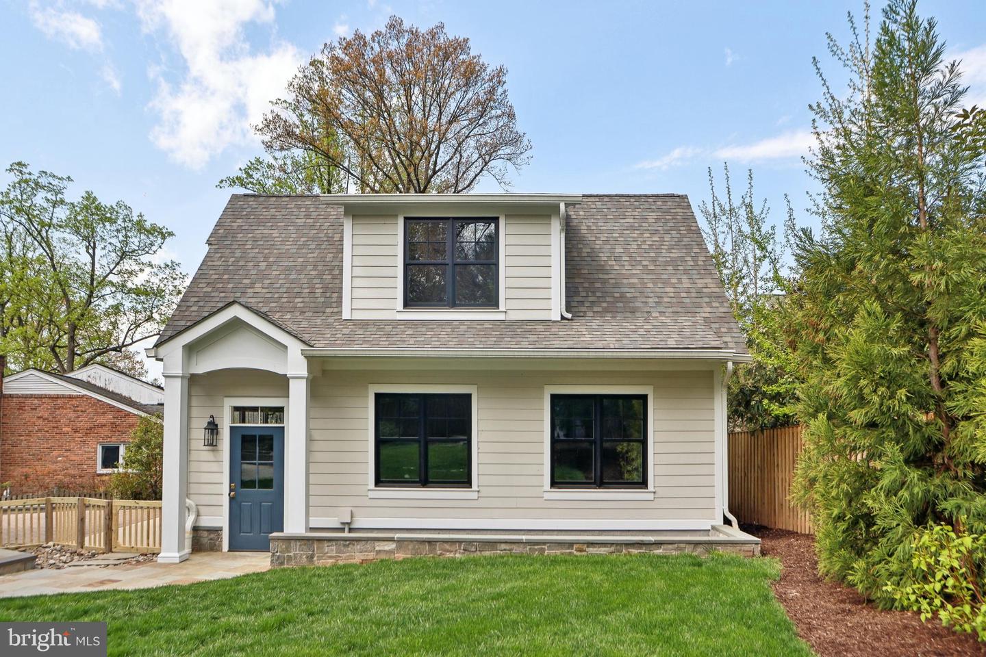 4777 33RD ST N, ARLINGTON, Virginia 22207, 5 Bedrooms Bedrooms, ,4 BathroomsBathrooms,Residential,For sale,4777 33RD ST N,VAAR2055770 MLS # VAAR2055770