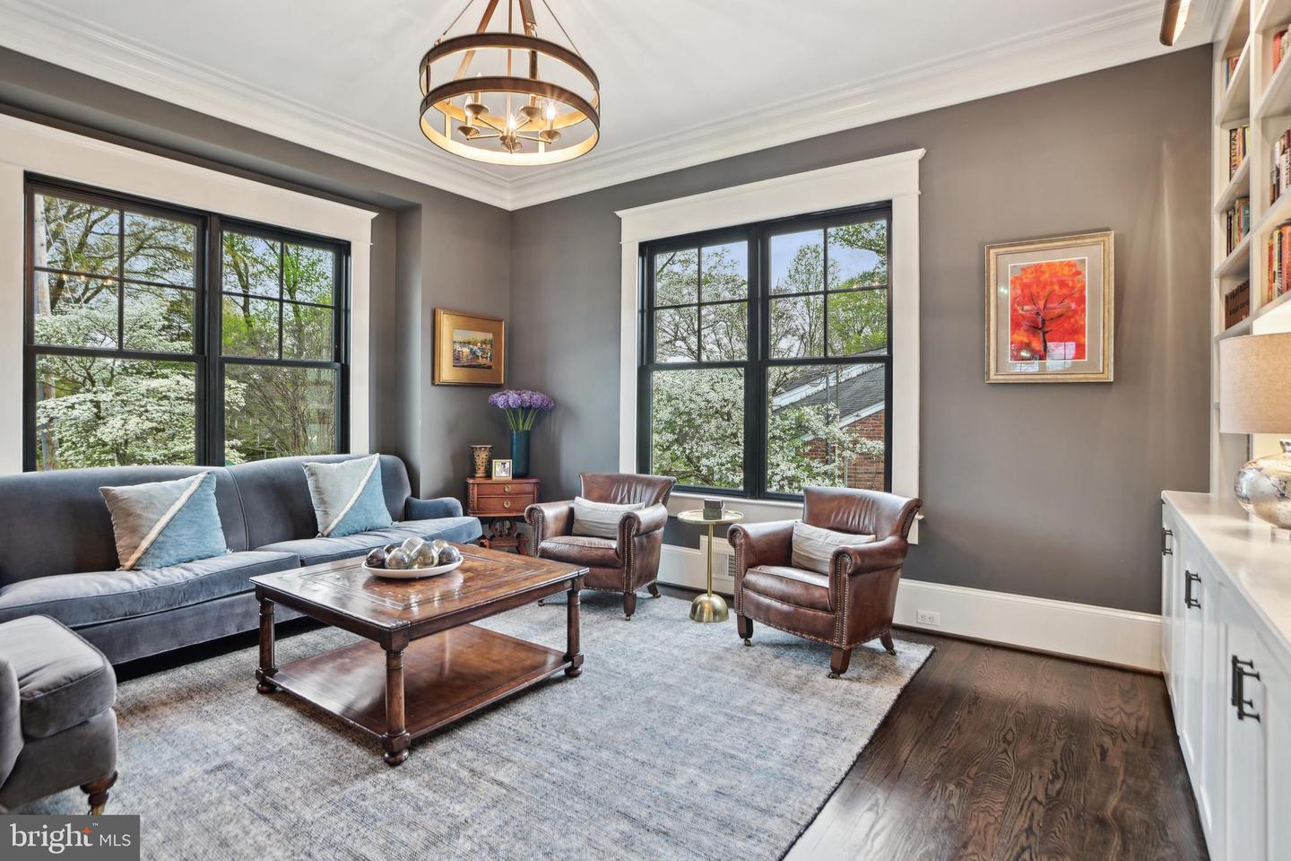 4777 33RD ST N, ARLINGTON, Virginia 22207, 5 Bedrooms Bedrooms, ,4 BathroomsBathrooms,Residential,For sale,4777 33RD ST N,VAAR2055770 MLS # VAAR2055770