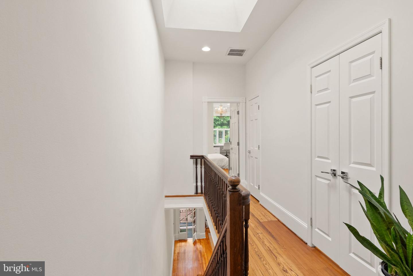 116 5TH ST SE, WASHINGTON, District Of Columbia 20003, 4 Bedrooms Bedrooms, ,3 BathroomsBathrooms,Residential,For sale,116 5TH ST SE,DCDC2194592 MLS # DCDC2194592