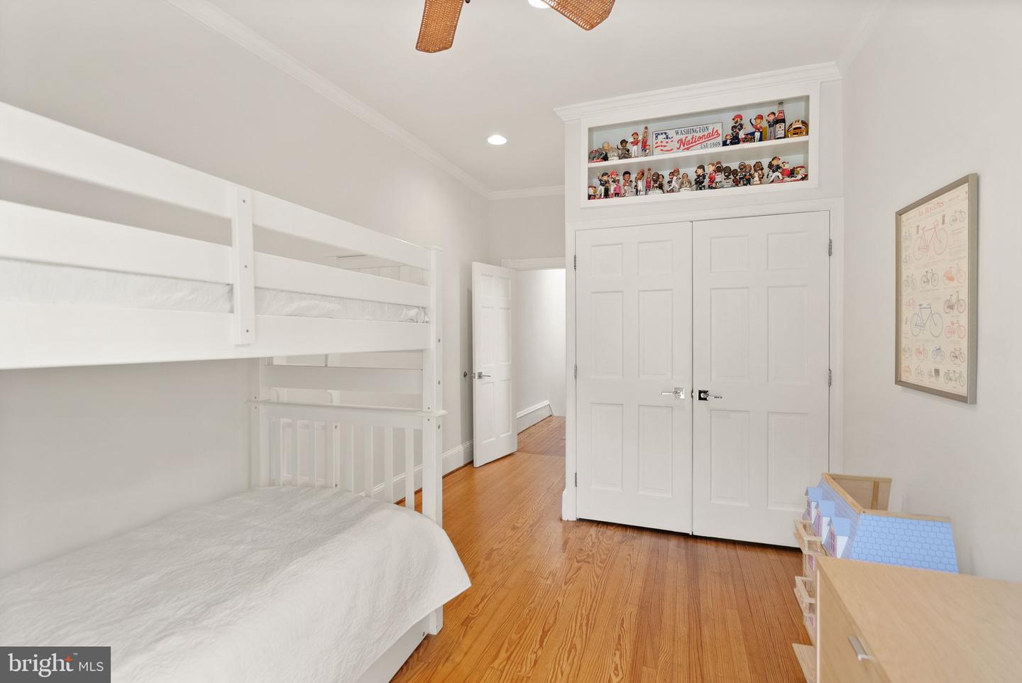 116 5TH ST SE, WASHINGTON, District Of Columbia 20003, 4 Bedrooms Bedrooms, ,3 BathroomsBathrooms,Residential,For sale,116 5TH ST SE,DCDC2194592 MLS # DCDC2194592