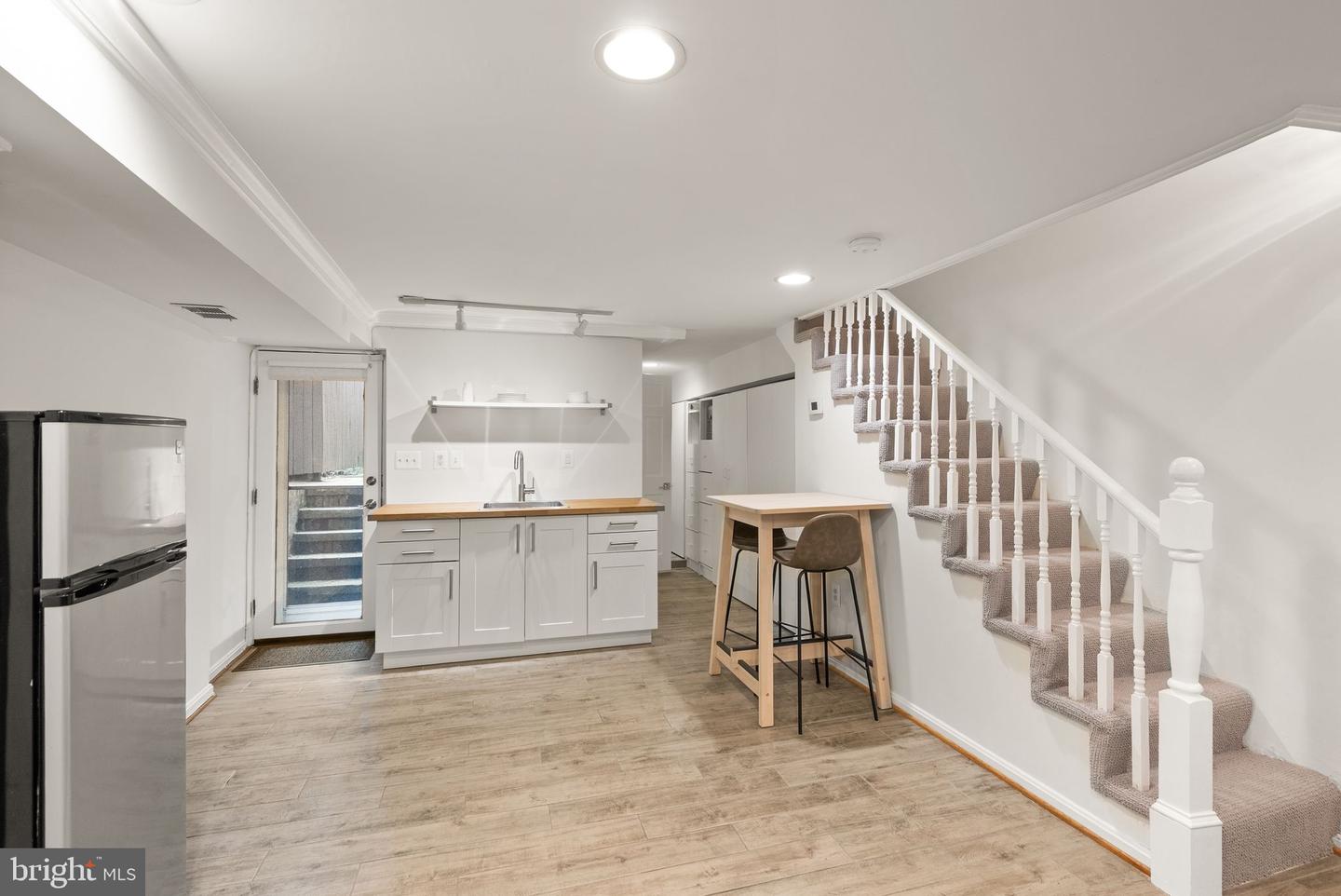 116 5TH ST SE, WASHINGTON, District Of Columbia 20003, 4 Bedrooms Bedrooms, ,3 BathroomsBathrooms,Residential,For sale,116 5TH ST SE,DCDC2194592 MLS # DCDC2194592