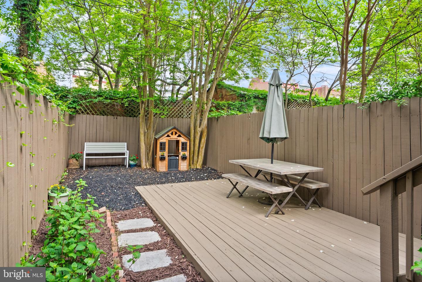 116 5TH ST SE, WASHINGTON, District Of Columbia 20003, 4 Bedrooms Bedrooms, ,3 BathroomsBathrooms,Residential,For sale,116 5TH ST SE,DCDC2194592 MLS # DCDC2194592