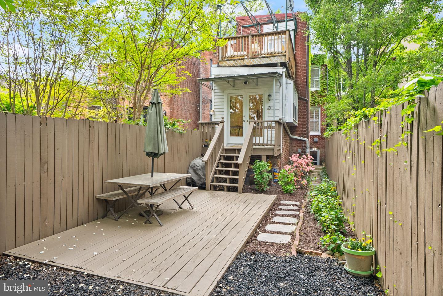 116 5TH ST SE, WASHINGTON, District Of Columbia 20003, 4 Bedrooms Bedrooms, ,3 BathroomsBathrooms,Residential,For sale,116 5TH ST SE,DCDC2194592 MLS # DCDC2194592
