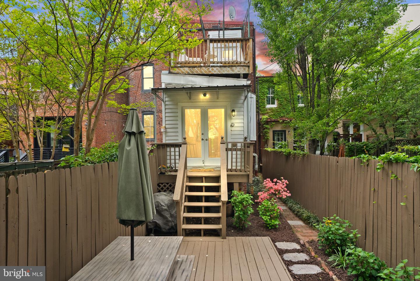 116 5TH ST SE, WASHINGTON, District Of Columbia 20003, 4 Bedrooms Bedrooms, ,3 BathroomsBathrooms,Residential,For sale,116 5TH ST SE,DCDC2194592 MLS # DCDC2194592