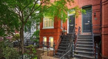 116 5TH ST SE, WASHINGTON, District Of Columbia 20003, 4 Bedrooms Bedrooms, ,3 BathroomsBathrooms,Residential,For sale,116 5TH ST SE,DCDC2194592 MLS # DCDC2194592