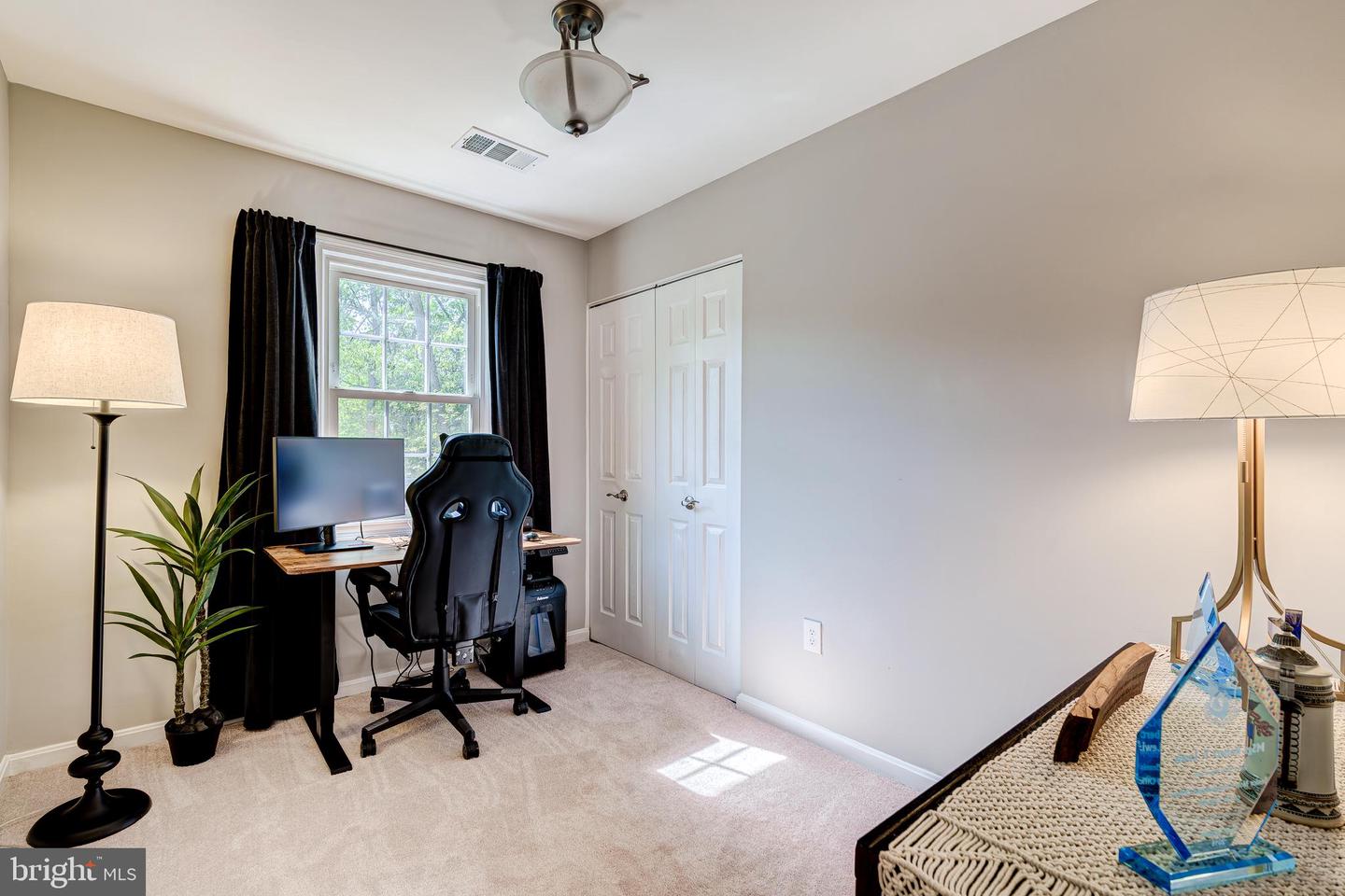 7752 LOWMOOR RD, SPRINGFIELD, Virginia 22153, 4 Bedrooms Bedrooms, ,3 BathroomsBathrooms,Residential,For sale,7752 LOWMOOR RD,VAFX2233042 MLS # VAFX2233042