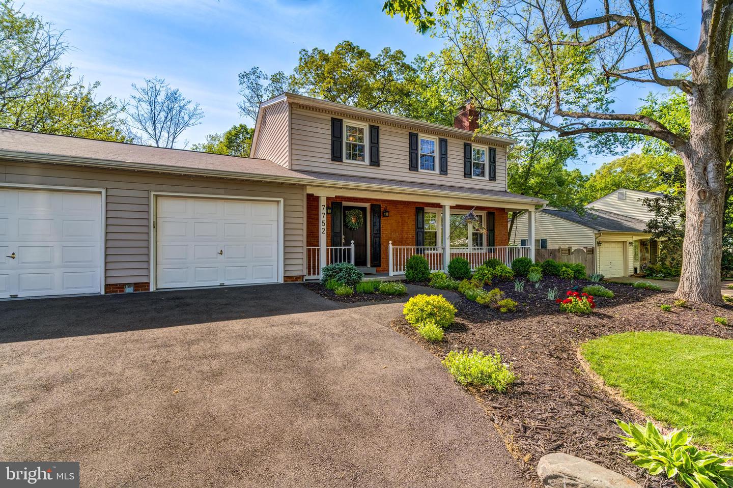 7752 LOWMOOR RD, SPRINGFIELD, Virginia 22153, 4 Bedrooms Bedrooms, ,3 BathroomsBathrooms,Residential,For sale,7752 LOWMOOR RD,VAFX2233042 MLS # VAFX2233042