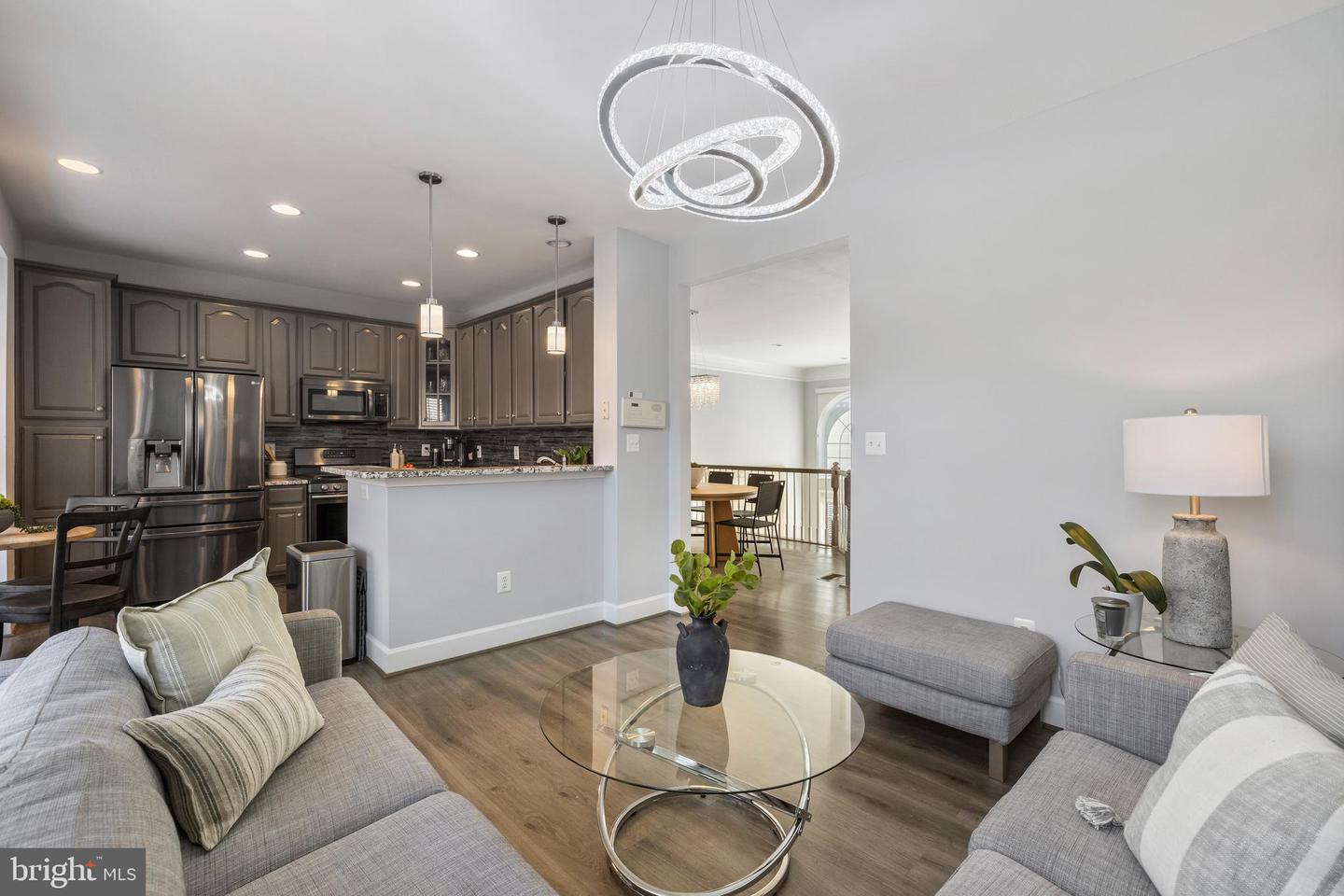 2517 HUNTON PL, ALEXANDRIA, Virginia 22311, 3 Bedrooms Bedrooms, ,2 BathroomsBathrooms,Residential,For sale,2517 HUNTON PL,VAAX2043912 MLS # VAAX2043912
