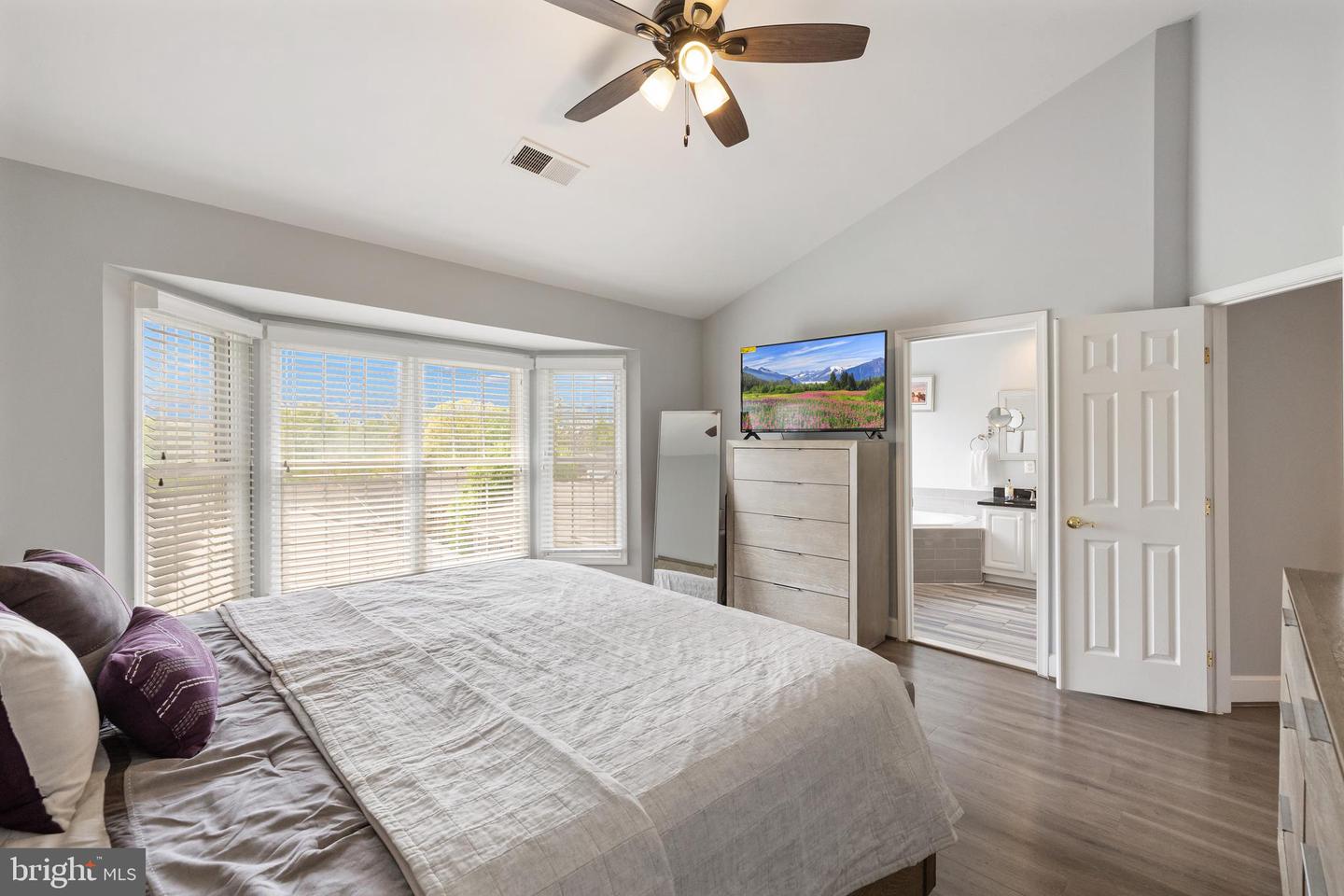 2517 HUNTON PL, ALEXANDRIA, Virginia 22311, 3 Bedrooms Bedrooms, ,2 BathroomsBathrooms,Residential,For sale,2517 HUNTON PL,VAAX2043912 MLS # VAAX2043912