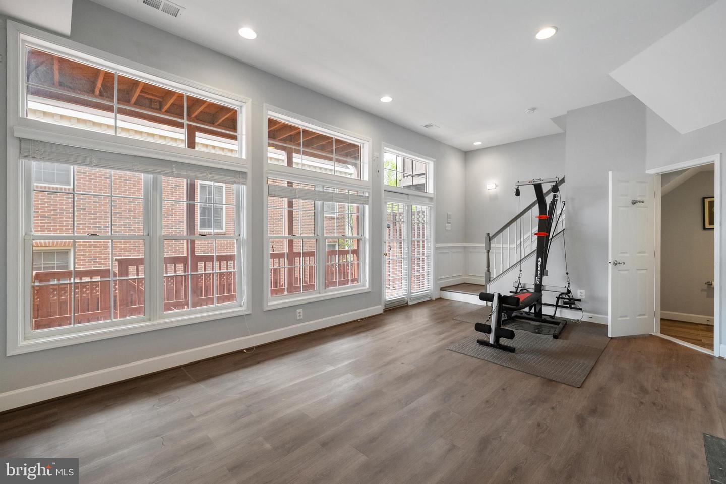 2517 HUNTON PL, ALEXANDRIA, Virginia 22311, 3 Bedrooms Bedrooms, ,2 BathroomsBathrooms,Residential,For sale,2517 HUNTON PL,VAAX2043912 MLS # VAAX2043912