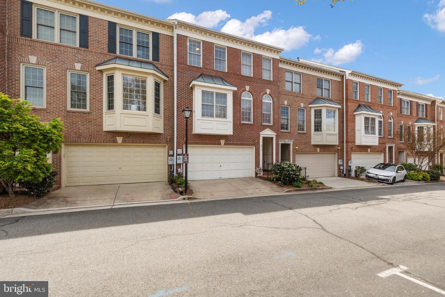 2517 HUNTON PL, ALEXANDRIA, Virginia 22311, 3 Bedrooms Bedrooms, ,2 BathroomsBathrooms,Residential,For sale,2517 HUNTON PL,VAAX2043912 MLS # VAAX2043912