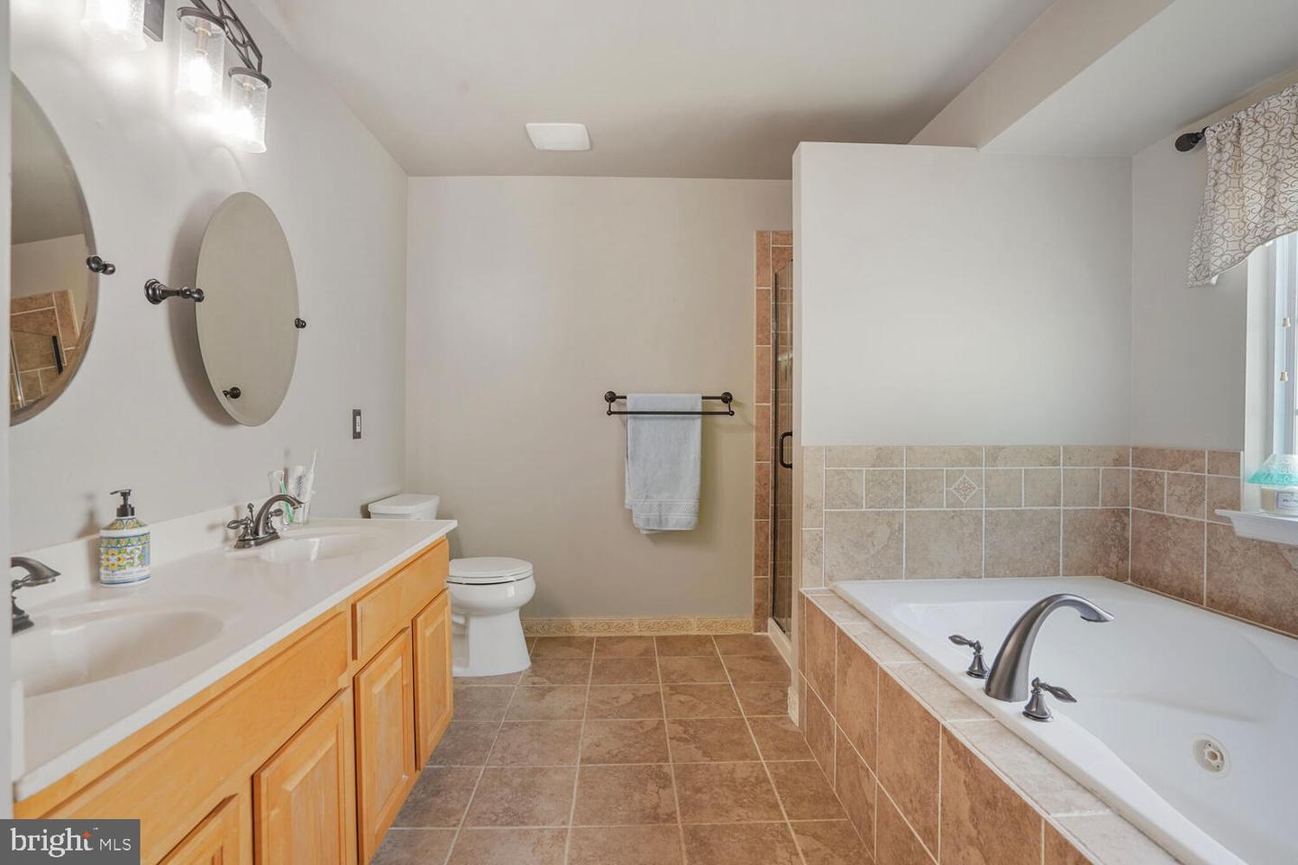21312 MARSH CREEK, BROADLANDS, Virginia 20148, 4 Bedrooms Bedrooms, ,3 BathroomsBathrooms,Residential,For sale,21312 MARSH CREEK,VALO2093346 MLS # VALO2093346