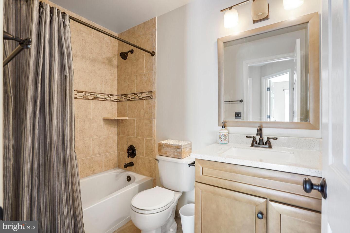 21312 MARSH CREEK, BROADLANDS, Virginia 20148, 4 Bedrooms Bedrooms, ,3 BathroomsBathrooms,Residential,For sale,21312 MARSH CREEK,VALO2093346 MLS # VALO2093346