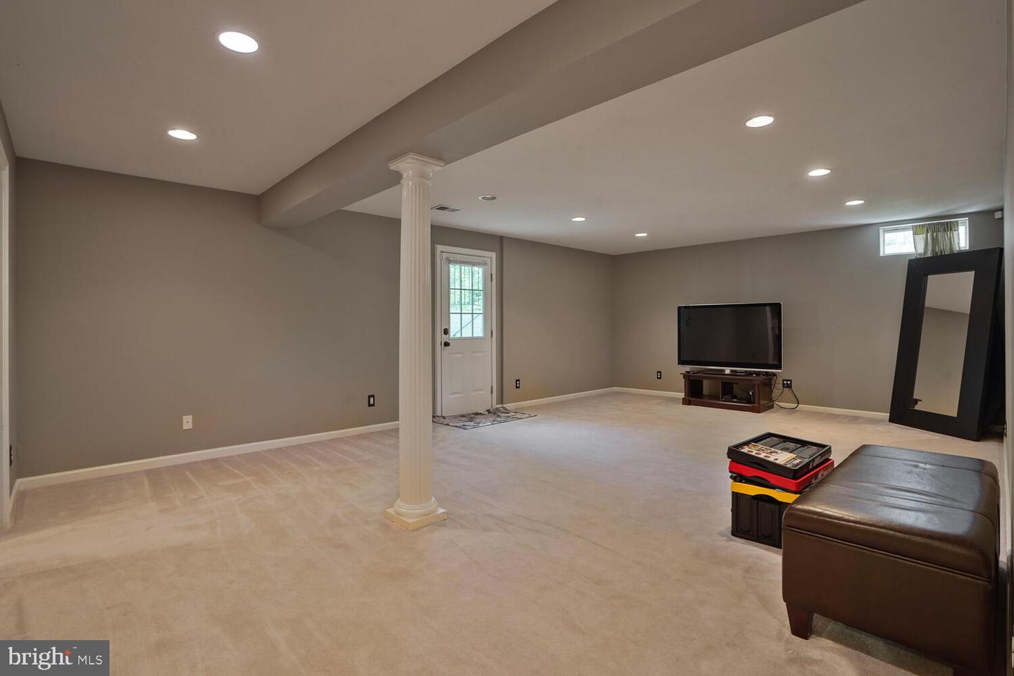 21312 MARSH CREEK, BROADLANDS, Virginia 20148, 4 Bedrooms Bedrooms, ,3 BathroomsBathrooms,Residential,For sale,21312 MARSH CREEK,VALO2093346 MLS # VALO2093346