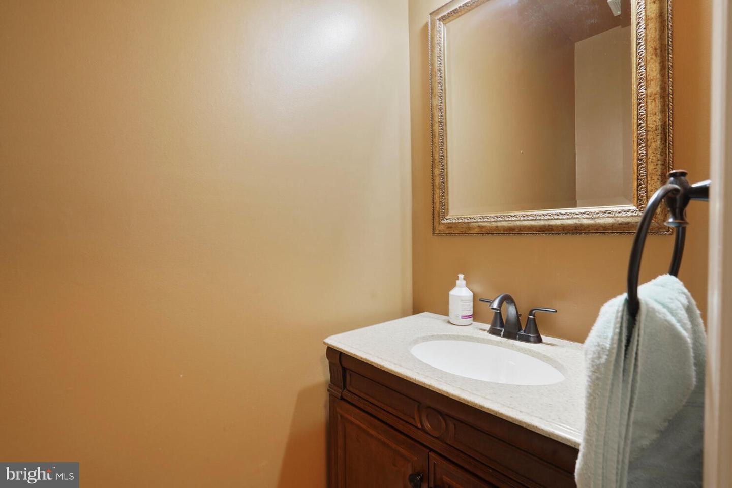 21312 MARSH CREEK, BROADLANDS, Virginia 20148, 4 Bedrooms Bedrooms, ,3 BathroomsBathrooms,Residential,For sale,21312 MARSH CREEK,VALO2093346 MLS # VALO2093346