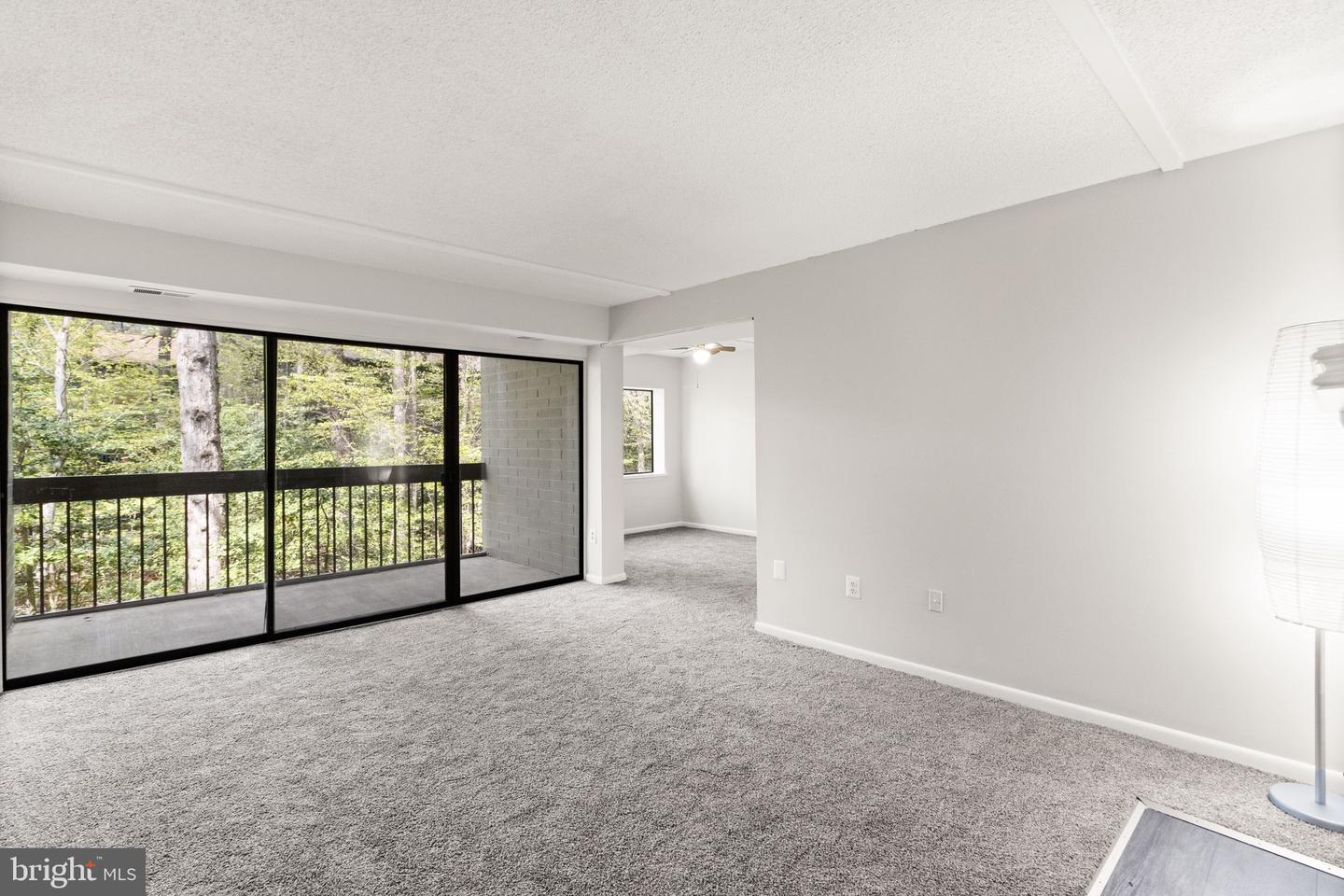 11739 LEDURA CT #108, RESTON, Virginia 20191, 3 Bedrooms Bedrooms, ,2 BathroomsBathrooms,Residential,For sale,11739 LEDURA CT #108,VAFX2233124 MLS # VAFX2233124
