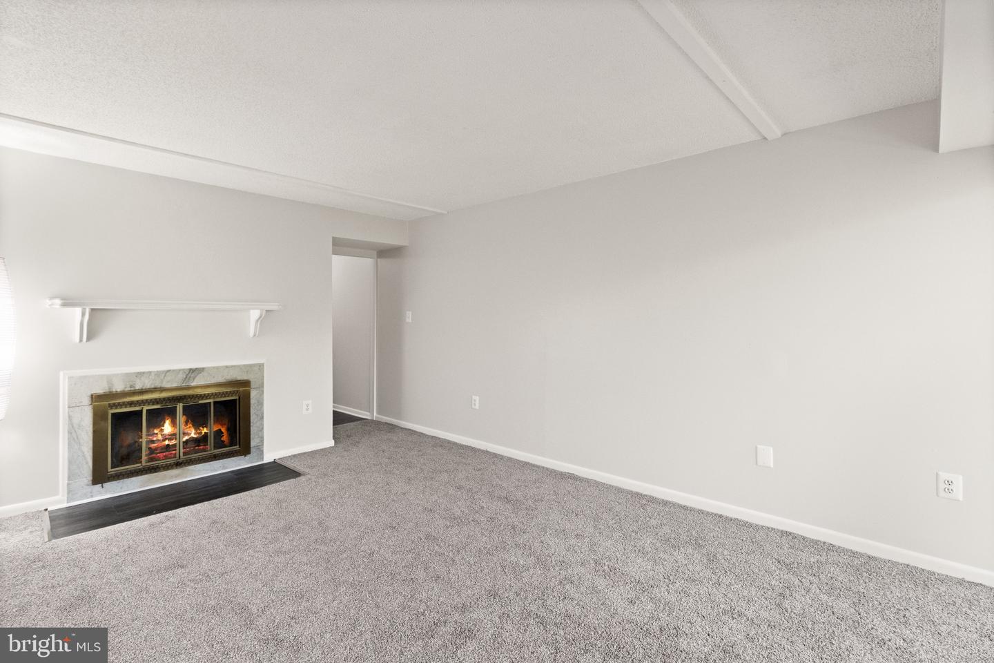 11739 LEDURA CT #108, RESTON, Virginia 20191, 3 Bedrooms Bedrooms, ,2 BathroomsBathrooms,Residential,For sale,11739 LEDURA CT #108,VAFX2233124 MLS # VAFX2233124