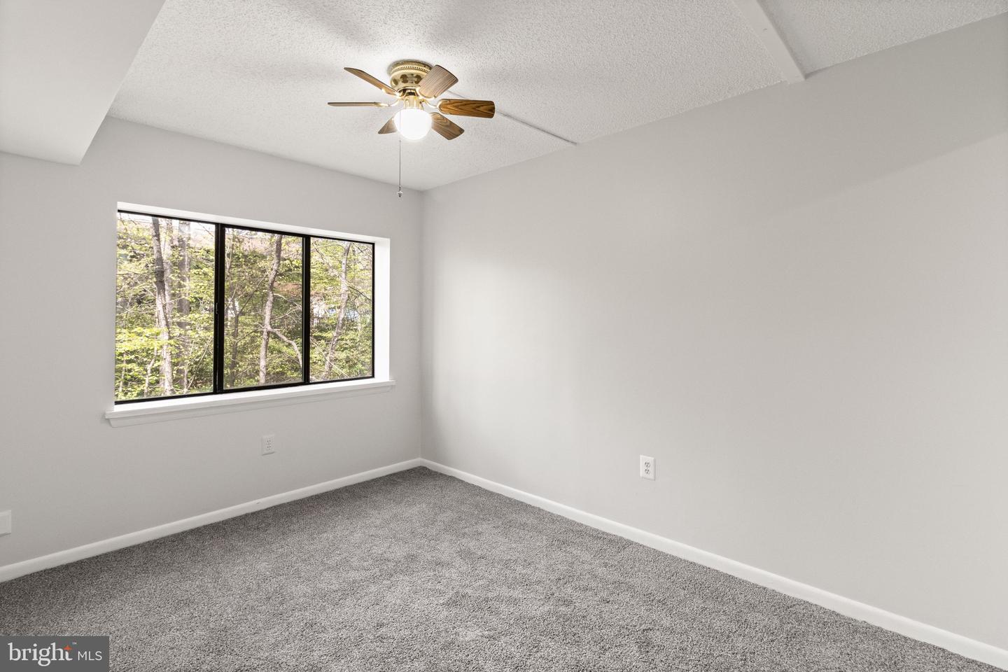 11739 LEDURA CT #108, RESTON, Virginia 20191, 3 Bedrooms Bedrooms, ,2 BathroomsBathrooms,Residential,For sale,11739 LEDURA CT #108,VAFX2233124 MLS # VAFX2233124